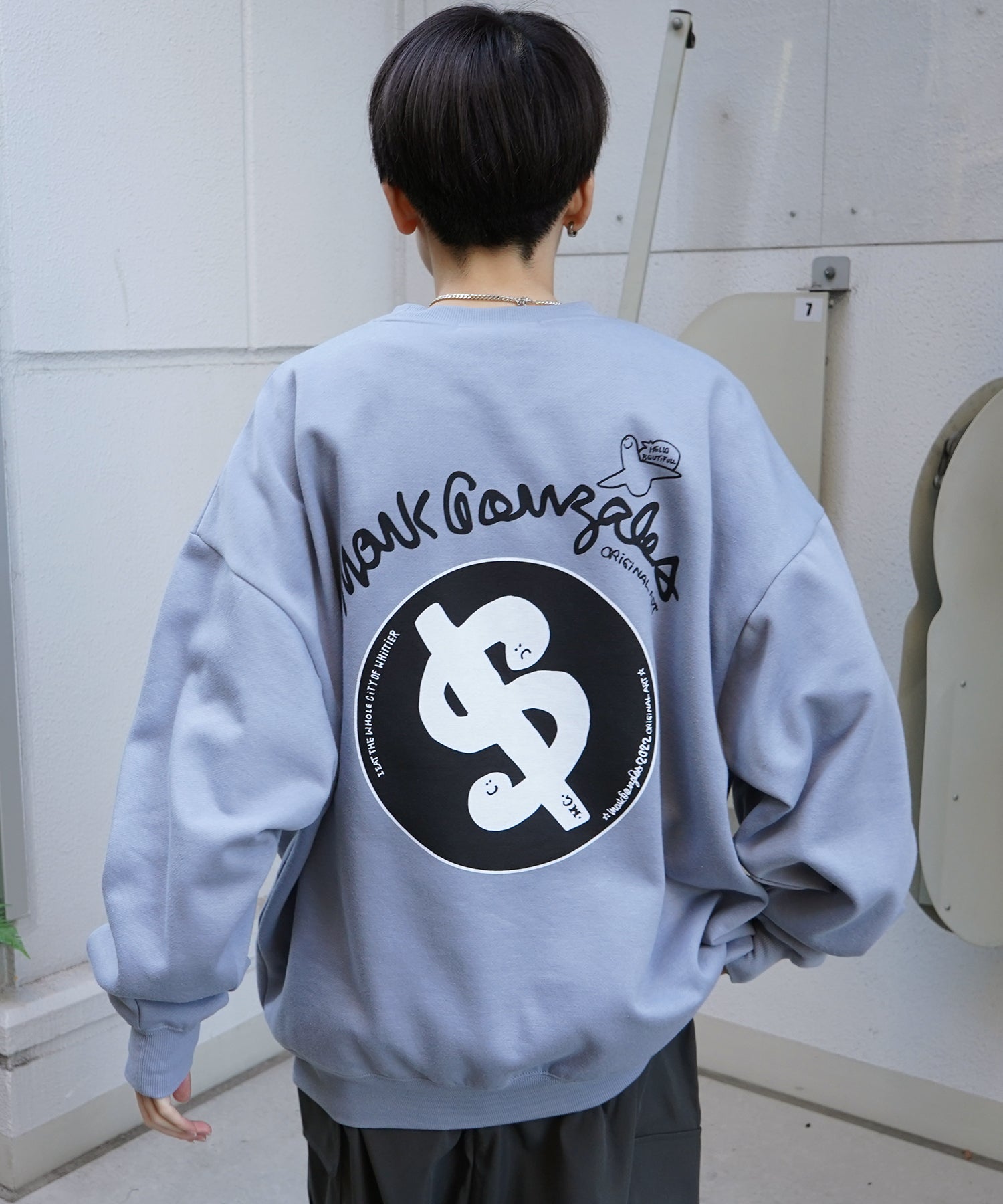【MARK GONZALES ARTWORK COLLECTION / マーク ゴンザレス】別注 ビッグシルエット イラストバックプリント プルオーバースウェット