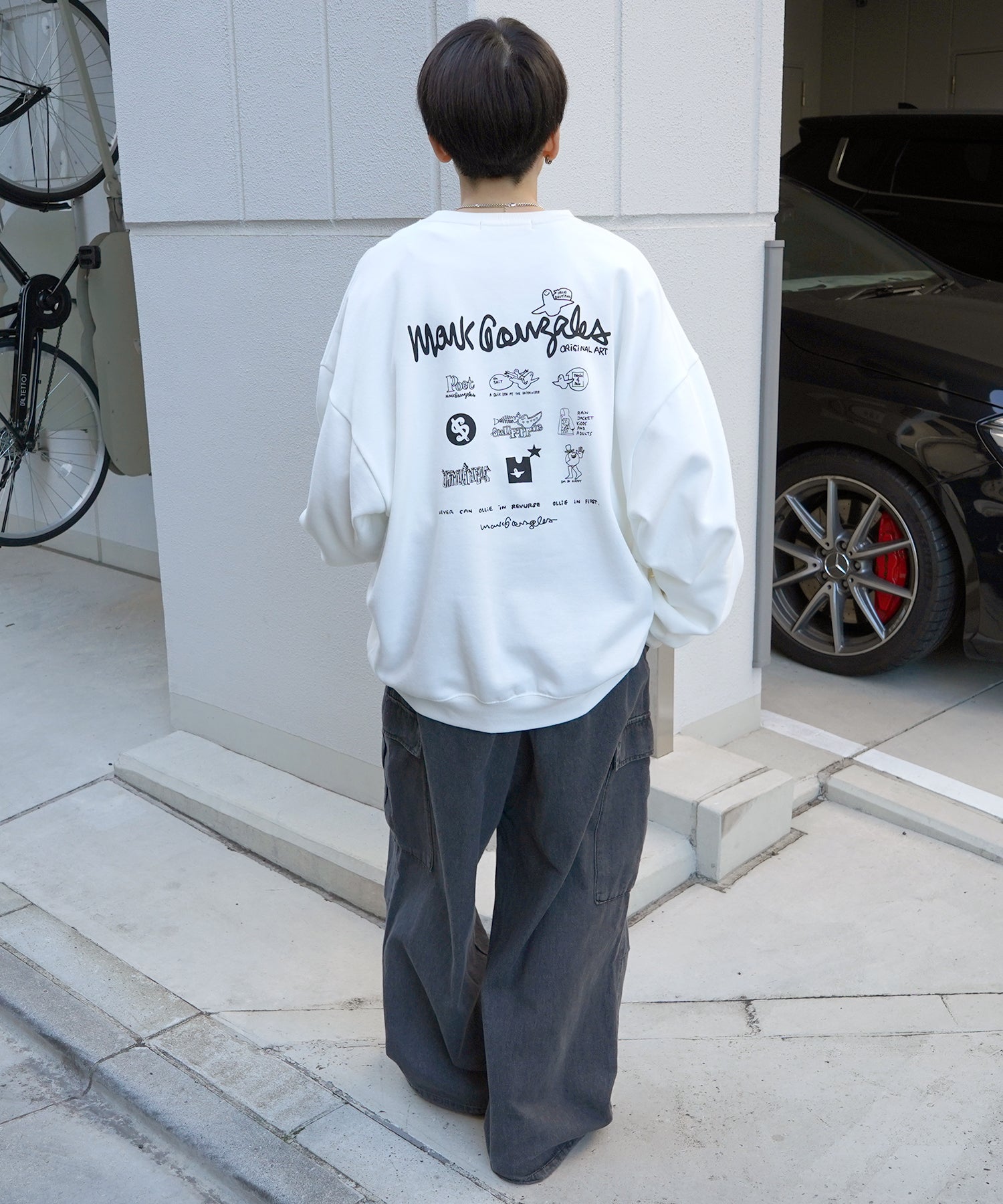 【MARK GONZALES ARTWORK COLLECTION / マーク ゴンザレス】別注 ビッグシルエット イラストバックプリント プルオーバースウェット