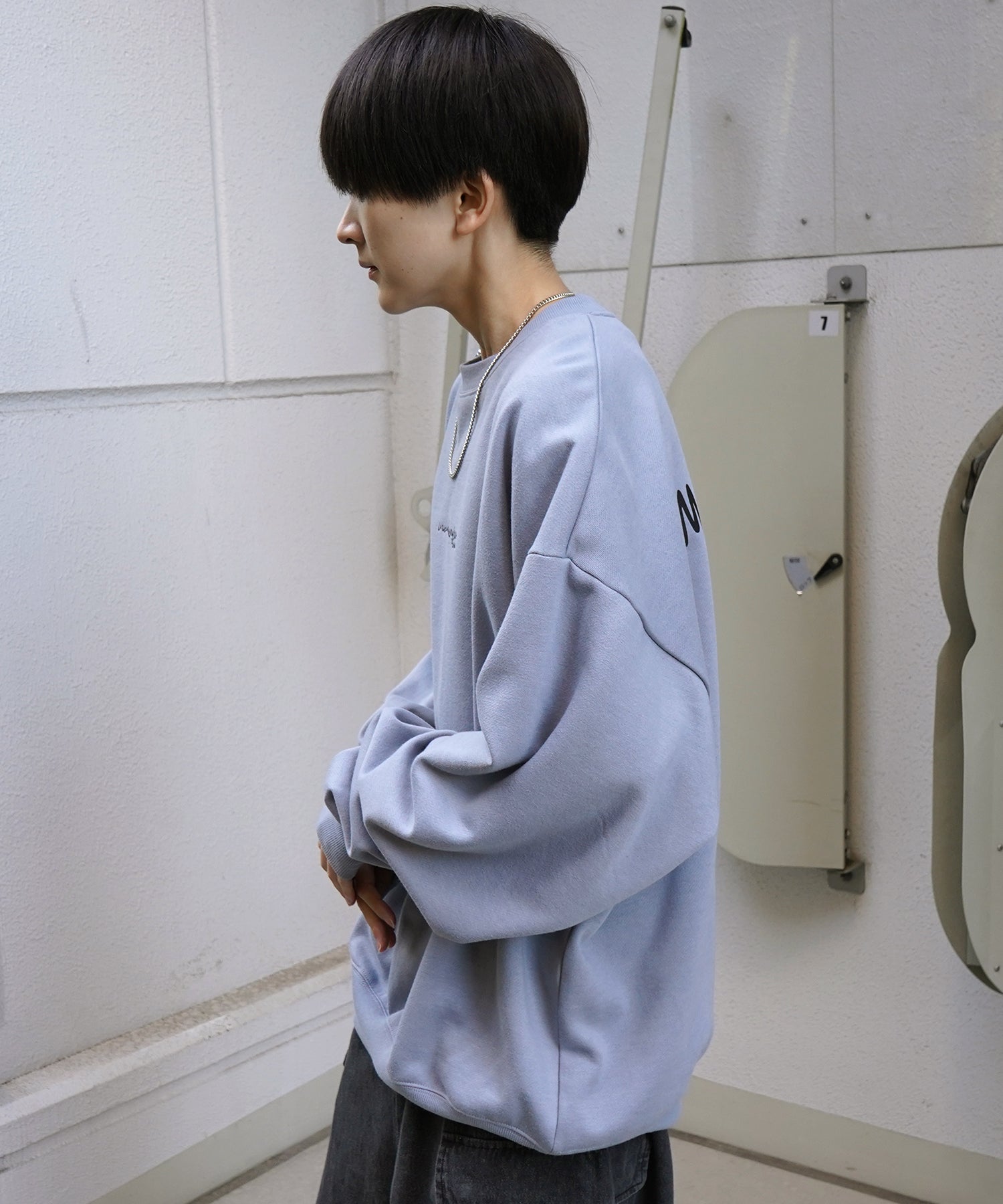 【MARK GONZALES ARTWORK COLLECTION / マーク ゴンザレス】別注 ビッグシルエット イラストバックプリント プルオーバースウェット