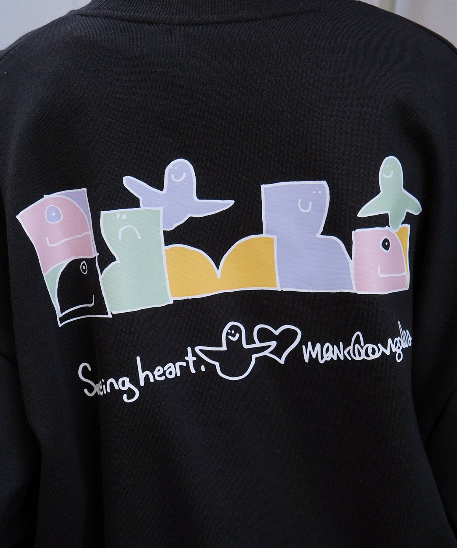 【MARK GONZALES ARTWORK COLLECTION / マーク ゴンザレス】別注 ビッグシルエット イラストバックプリント プルオーバースウェット