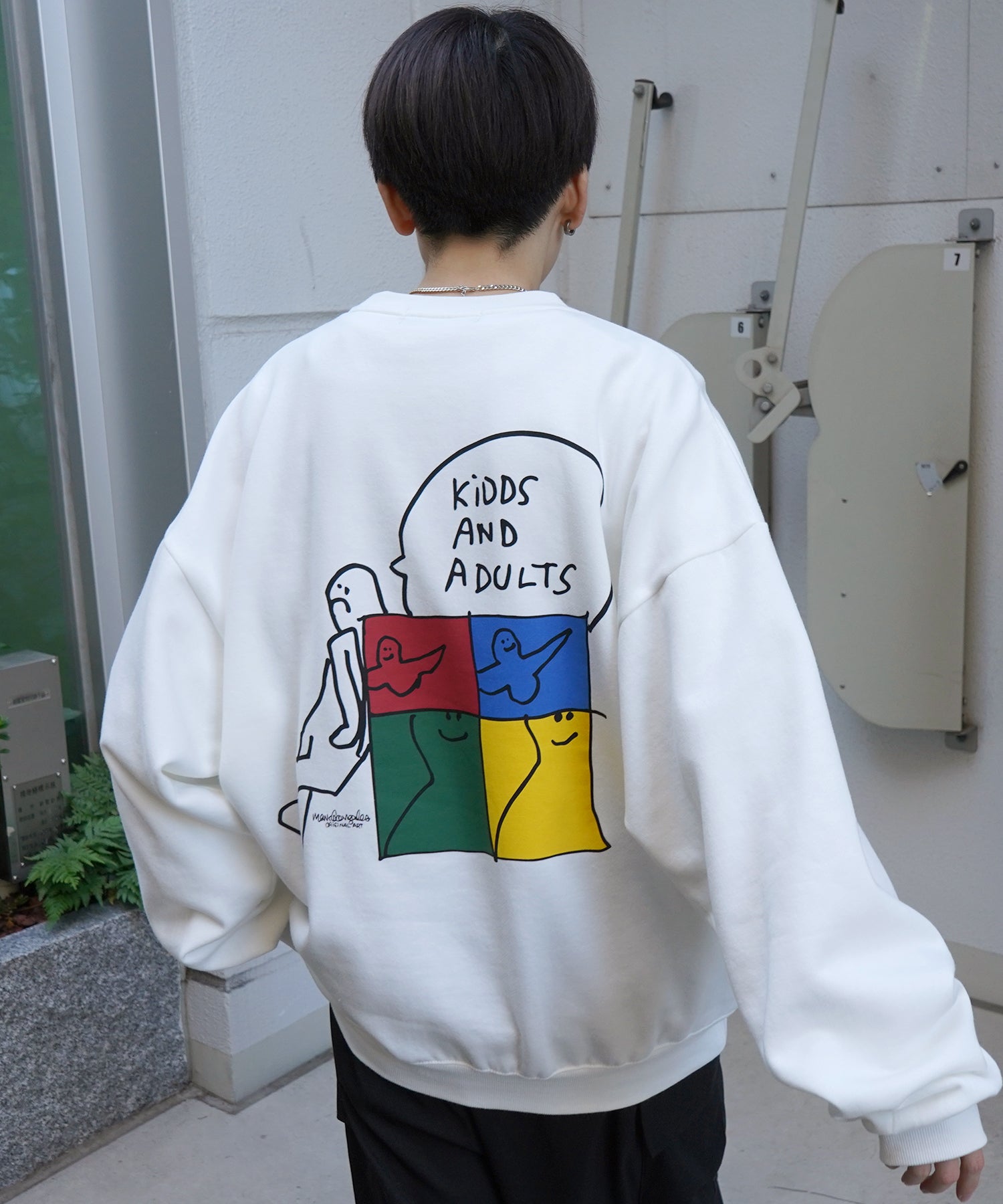 【MARK GONZALES ARTWORK COLLECTION / マーク ゴンザレス】別注 ビッグシルエット イラストバックプリント プルオーバースウェット