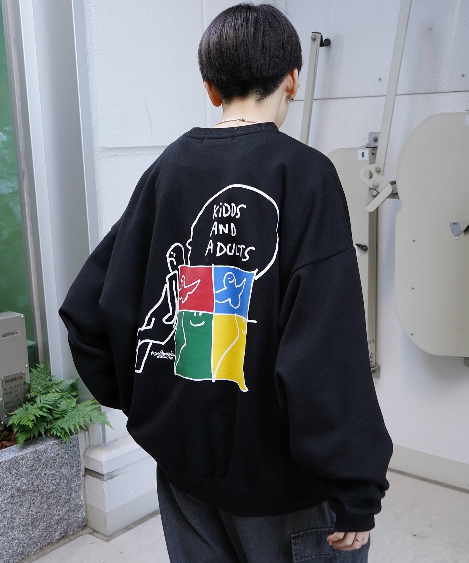 【MARK GONZALES ARTWORK COLLECTION / マーク ゴンザレス】別注 ビッグシルエット イラストバックプリント プルオーバースウェット