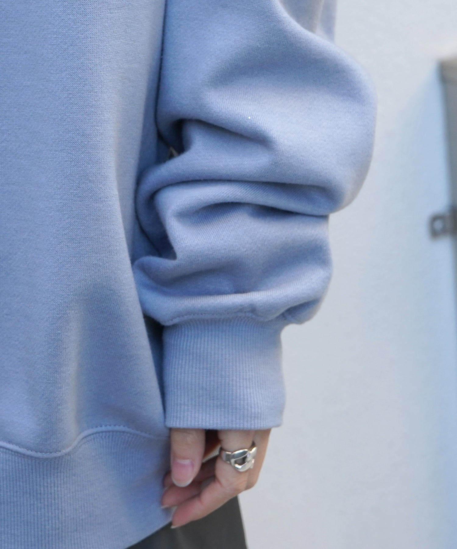 【MARK GONZALES ARTWORK COLLECTION / マーク ゴンザレス】別注 ビッグシルエット イラストバックプリント プルオーバースウェット