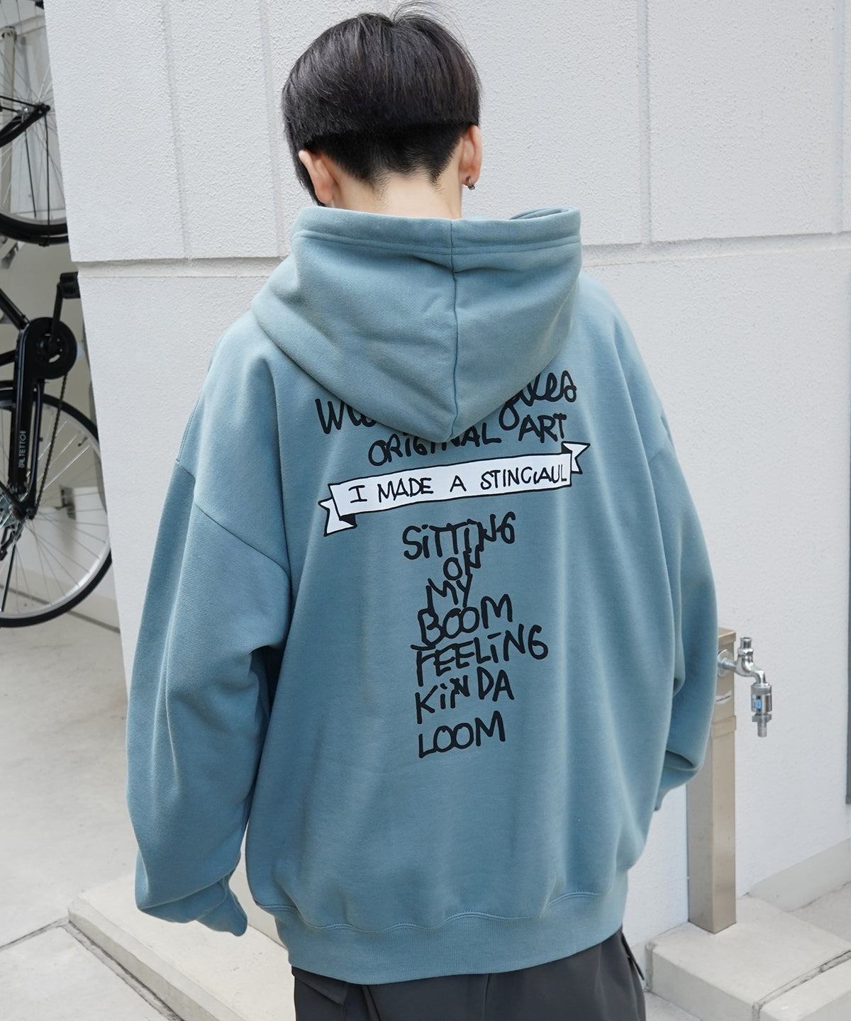 【MARK GONZALES ARTWORK COLLECTION / マーク ゴンザレス】別注 ビッグシルエット イラストバックプリント プルオーバーパーカー