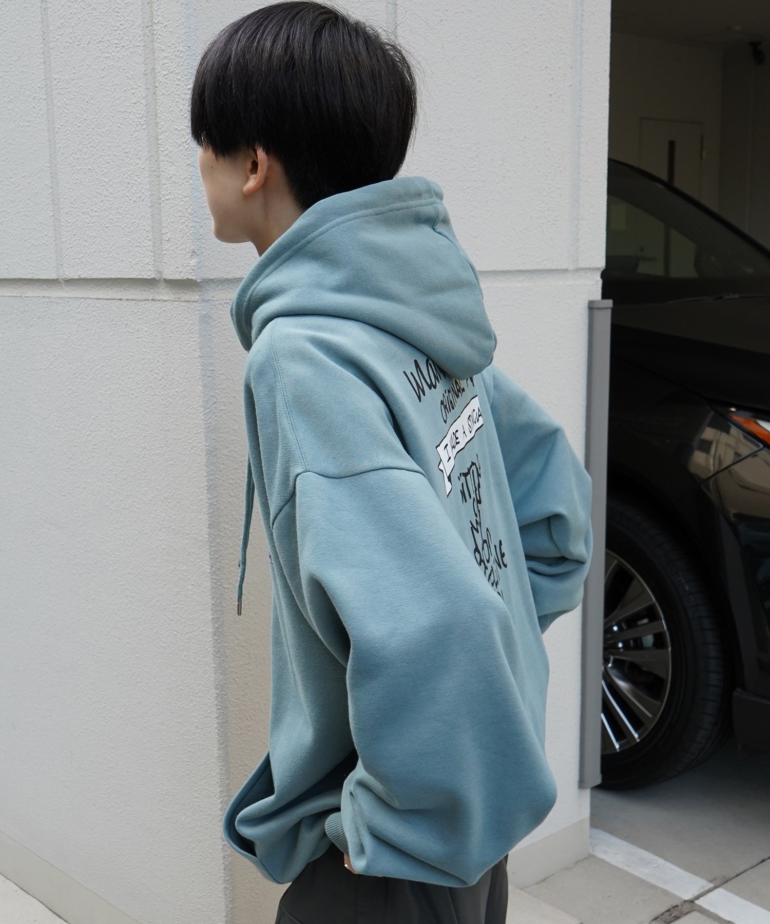 【MARK GONZALES ARTWORK COLLECTION / マーク ゴンザレス】別注 ビッグシルエット イラストバックプリント プルオーバーパーカー