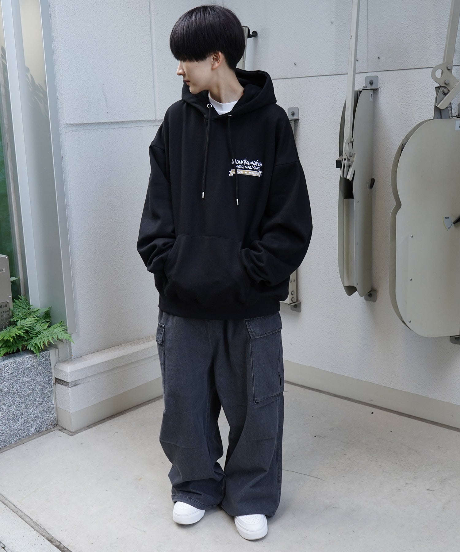 【MARK GONZALES ARTWORK COLLECTION / マーク ゴンザレス】別注 ビッグシルエット イラストバックプリント プルオーバーパーカー