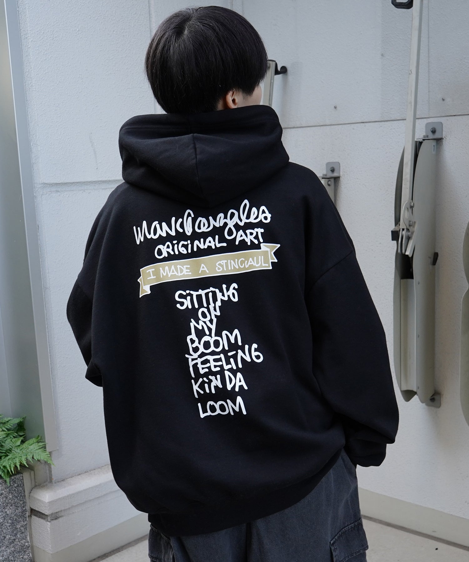 【MARK GONZALES ARTWORK COLLECTION / マーク ゴンザレス】別注 ビッグシルエット イラストバックプリント プルオーバーパーカー