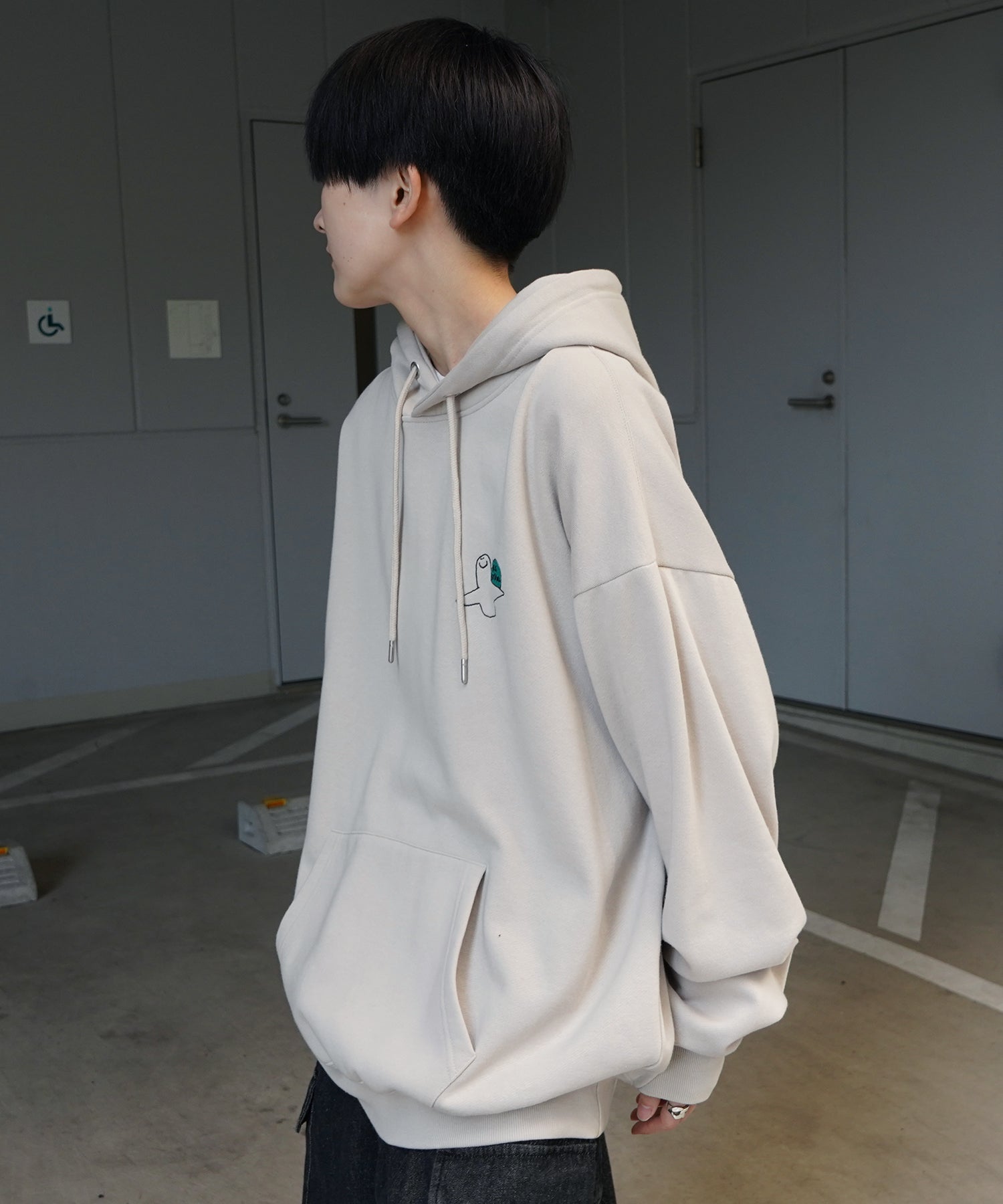 【MARK GONZALES ARTWORK COLLECTION / マーク ゴンザレス】別注 ビッグシルエット イラストバックプリント プルオーバーパーカー