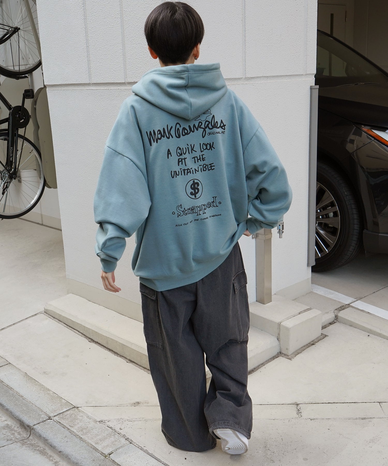【MARK GONZALES ARTWORK COLLECTION / マーク ゴンザレス】別注 ビッグシルエット イラストバックプリント プルオーバーパーカー