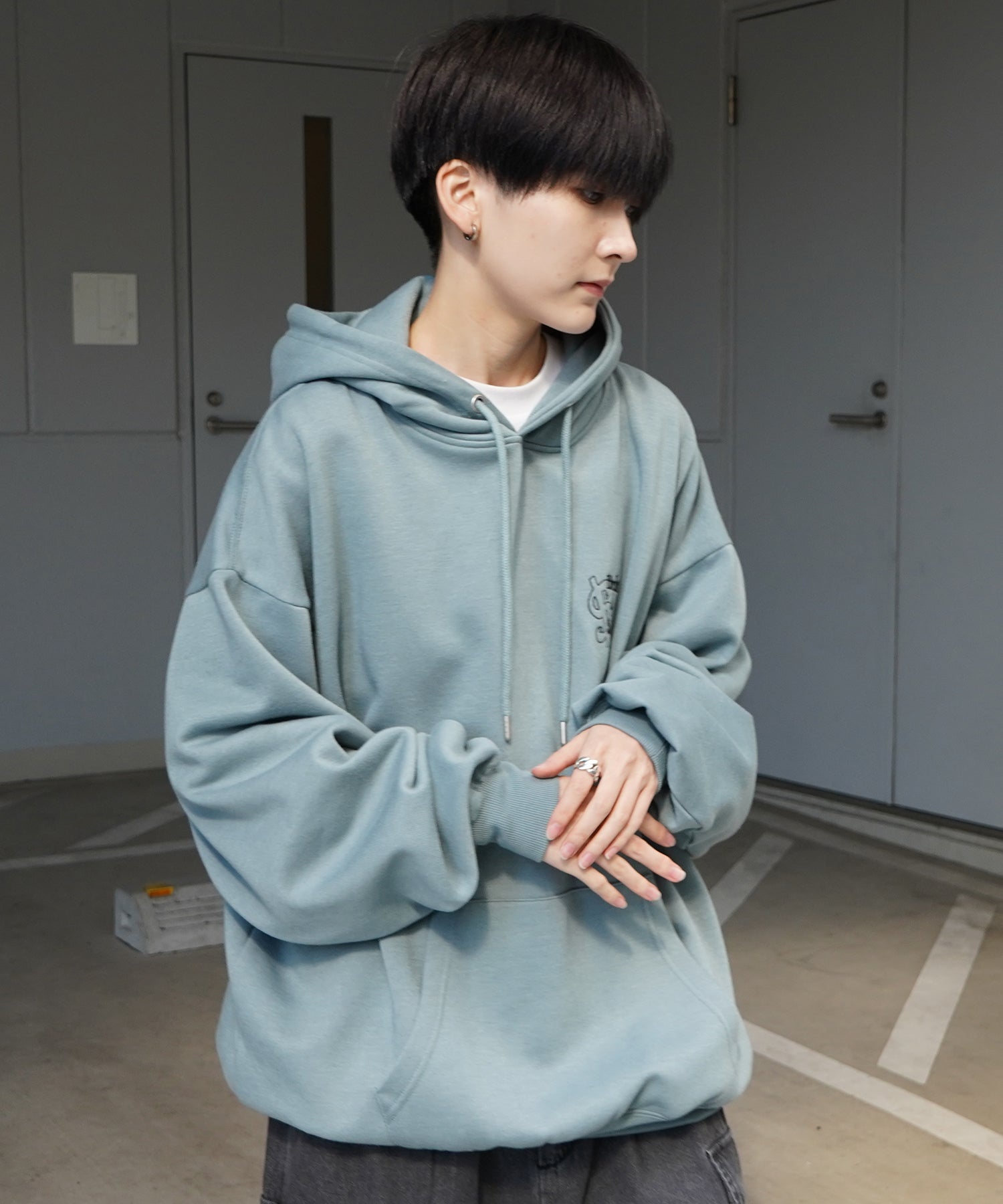 【MARK GONZALES ARTWORK COLLECTION / マーク ゴンザレス】別注 ビッグシルエット イラストバックプリント プルオーバーパーカー
