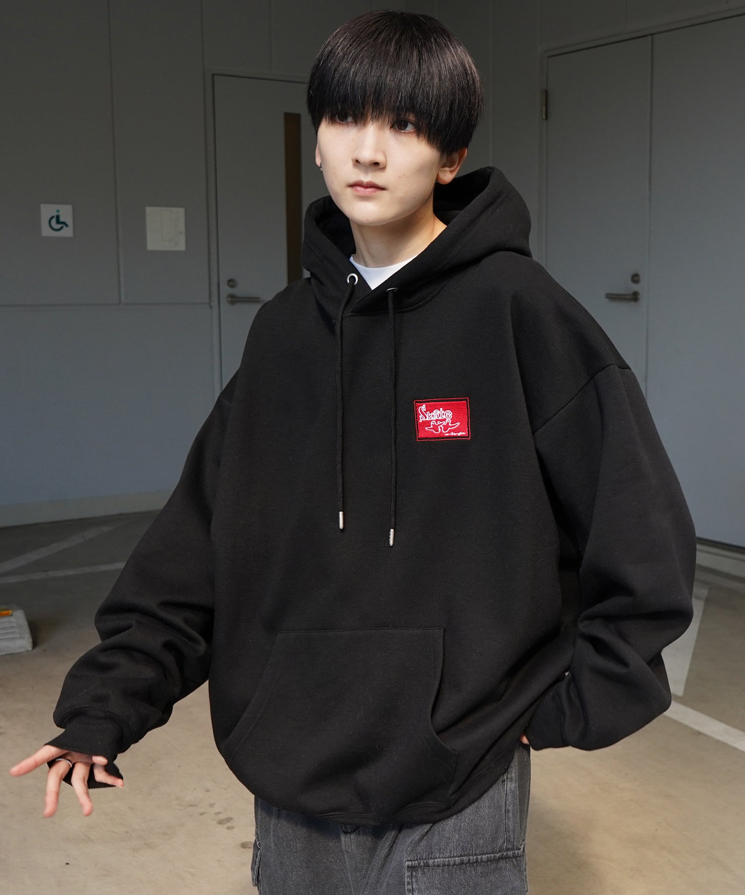 【MARK GONZALES ARTWORK COLLECTION / マーク ゴンザレス】別注 ビッグシルエット イラストバックプリント プルオーバーパーカー