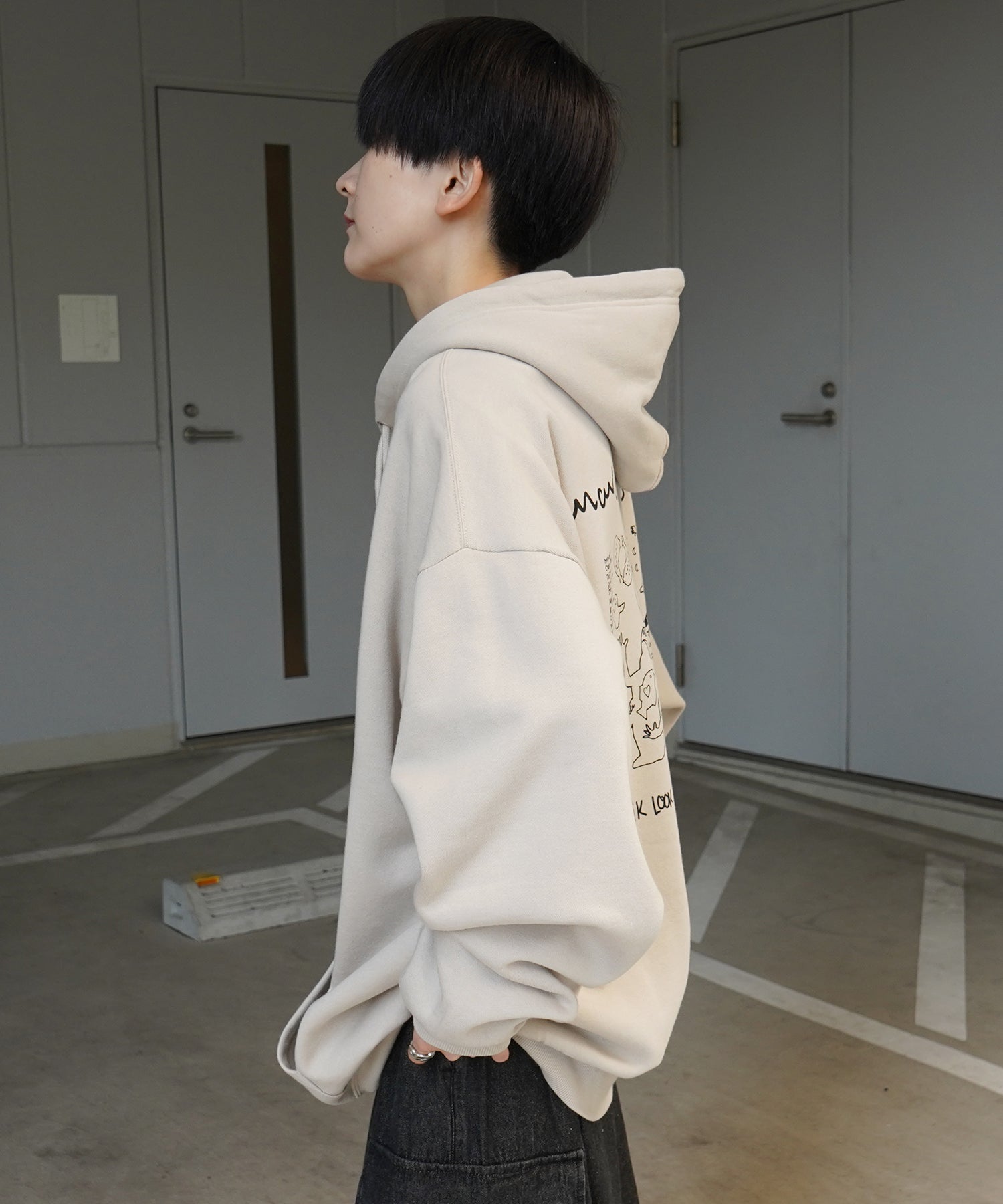 【MARK GONZALES ARTWORK COLLECTION / マーク ゴンザレス】別注 ビッグシルエット イラストバックプリント プルオーバーパーカー