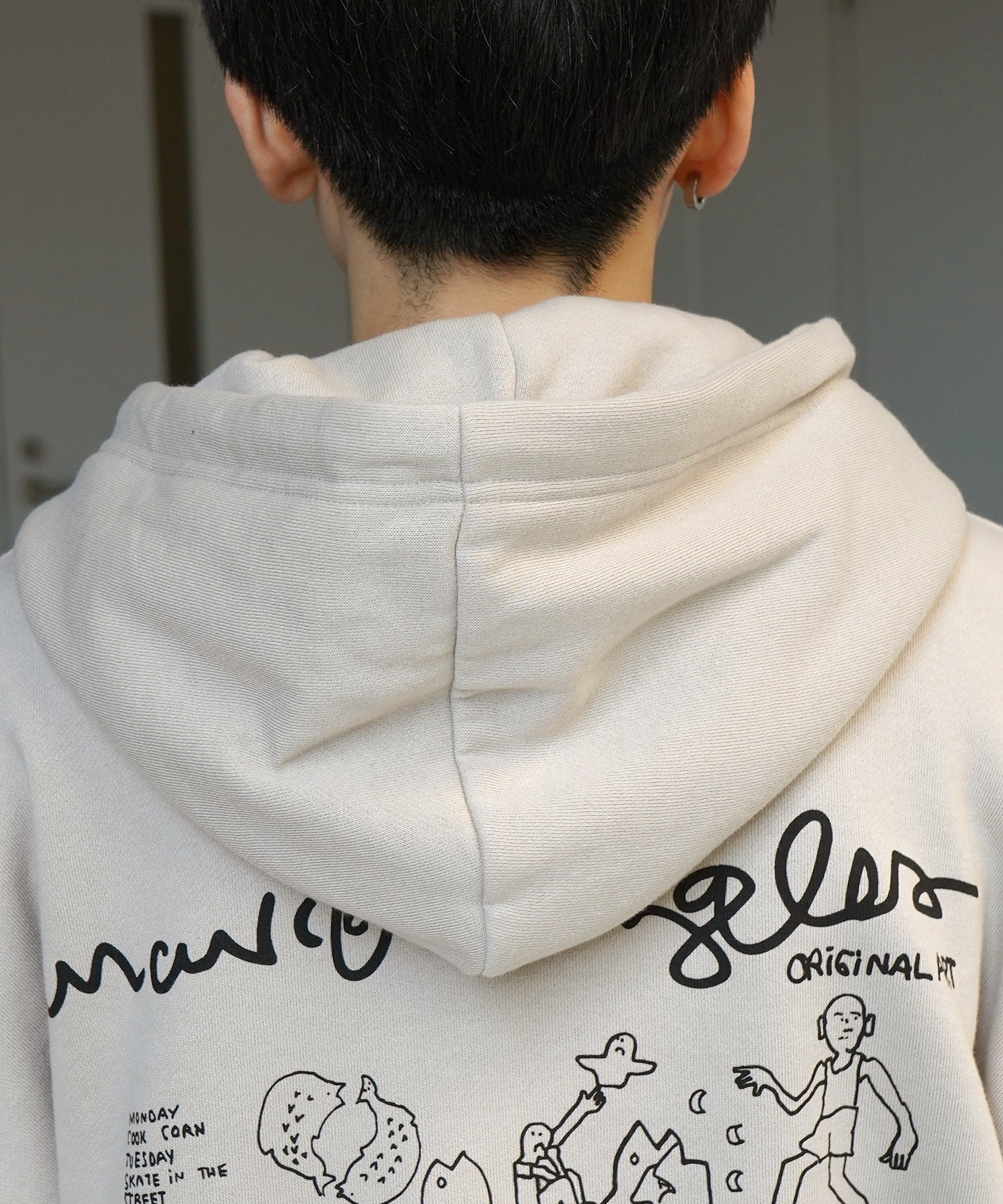 【MARK GONZALES ARTWORK COLLECTION / マーク ゴンザレス】別注 ビッグシルエット イラストバックプリント プルオーバーパーカー