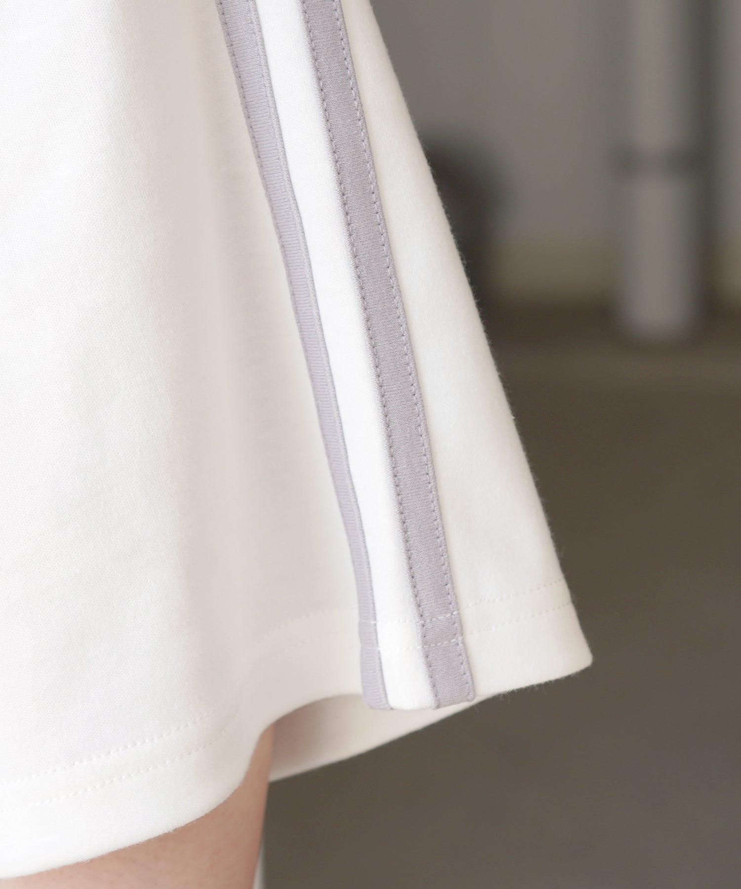 25SS ナチュラルドレープ とろみポンチ ルーズシルエット ドロスト サイドライン ハーフジップ半袖Tシャツ