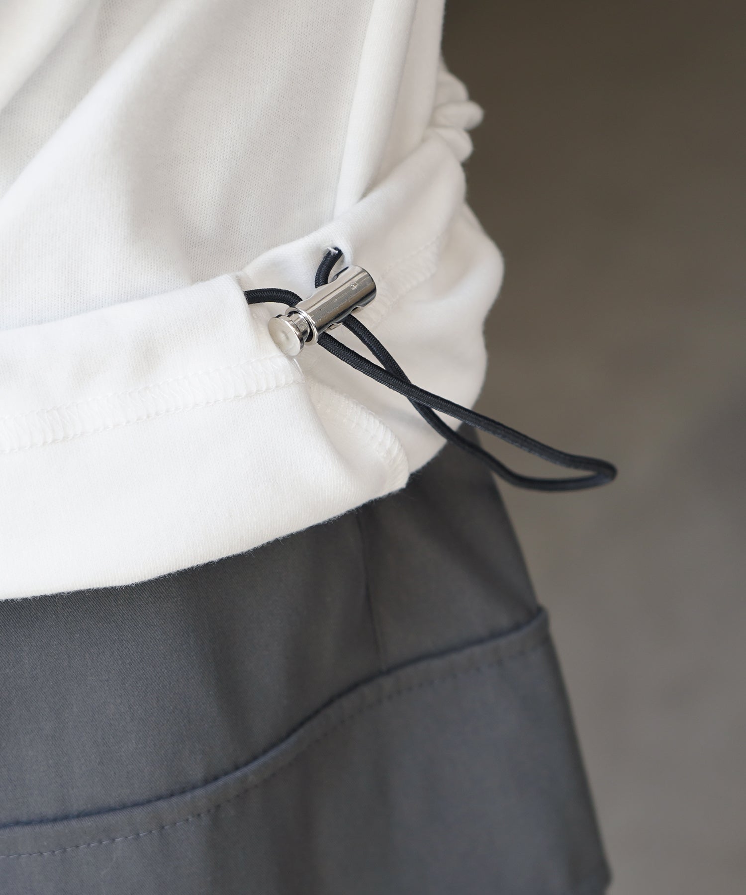 25SS ナチュラルドレープ とろみポンチ ルーズシルエット ドロスト サイドライン ハーフジップ半袖Tシャツ