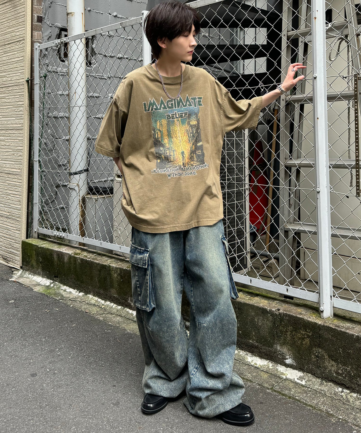 ヴィンテージライク ロックプリント レトロ ピグメント加工 ビッグシルエット半袖バンドTシャツ