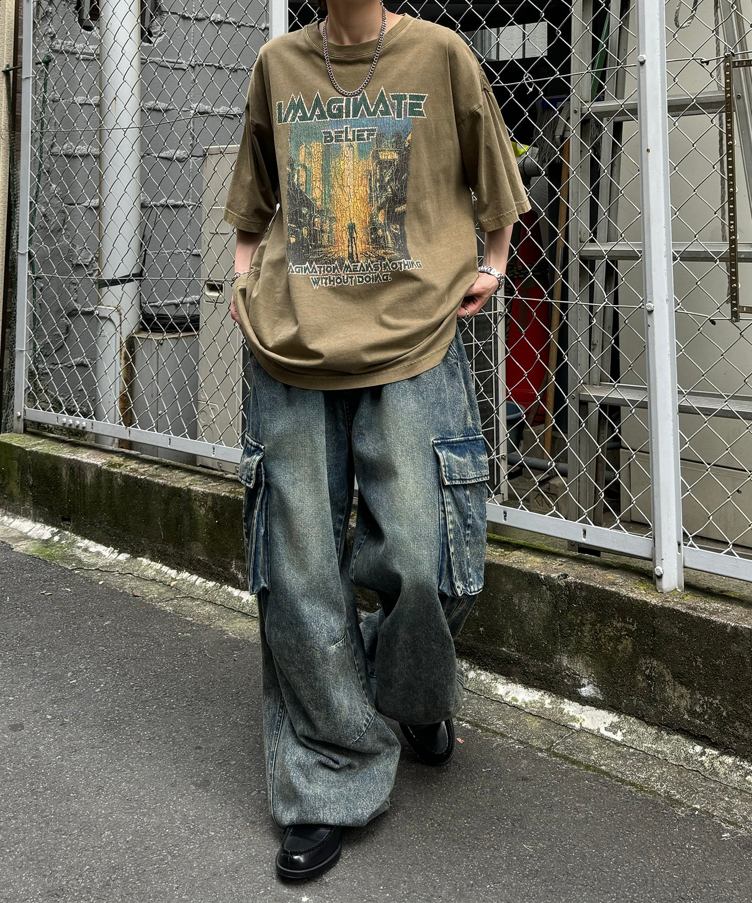 ヴィンテージライク ロックプリント レトロ ピグメント加工 ビッグシルエット半袖バンドTシャツ