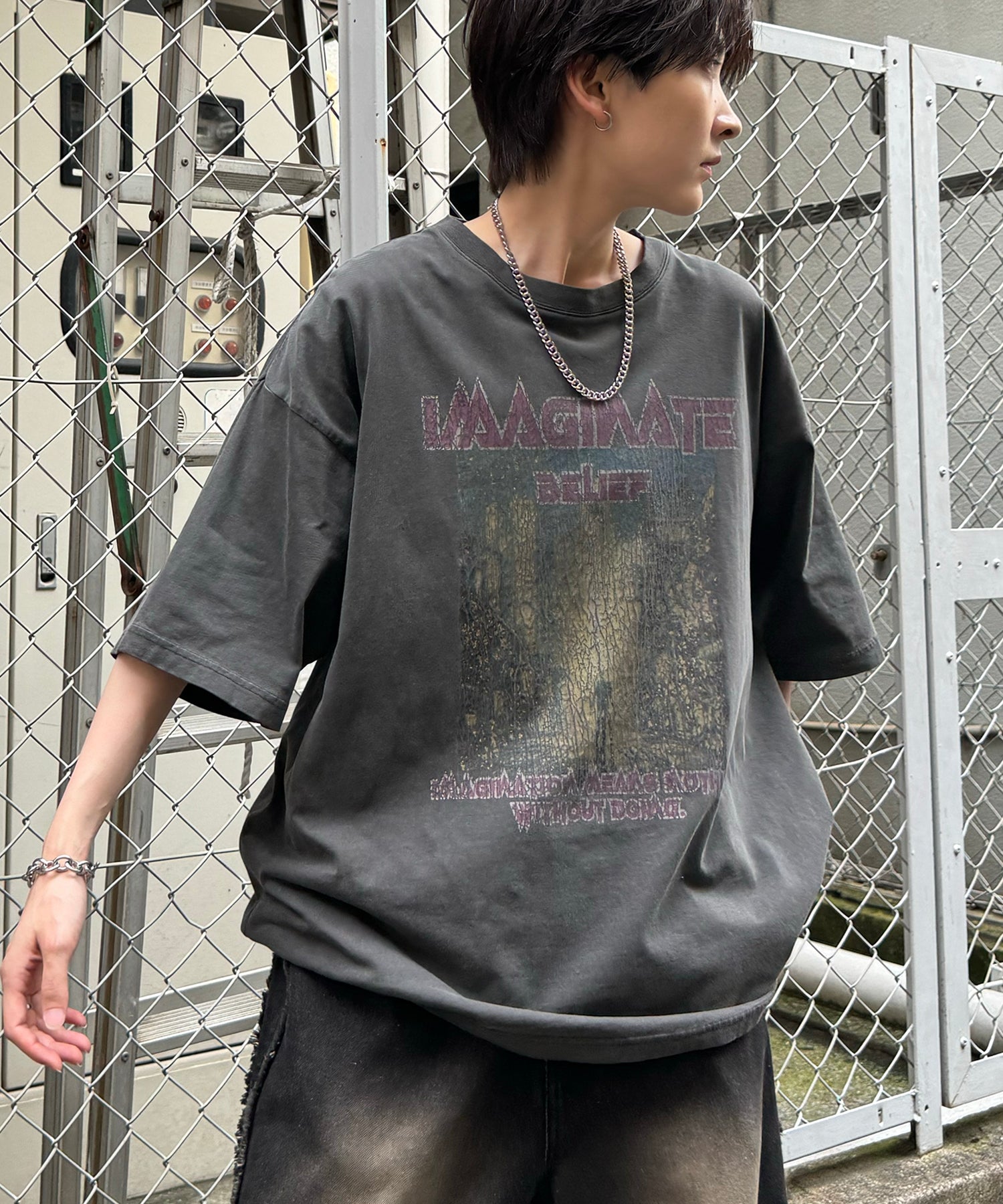 ヴィンテージライク ロックプリント レトロ ピグメント加工 ビッグシルエット半袖バンドTシャツ