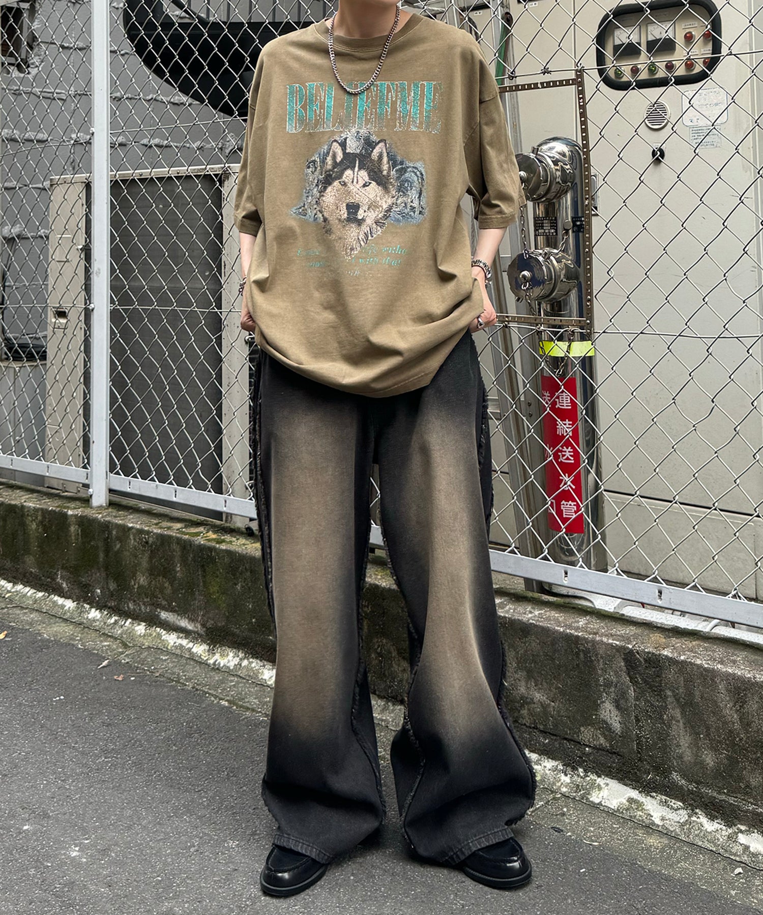 24SS ヴィンテージライク ロックプリント レトロ ピグメント加工 ビッグシルエット半袖バンドTシャツ