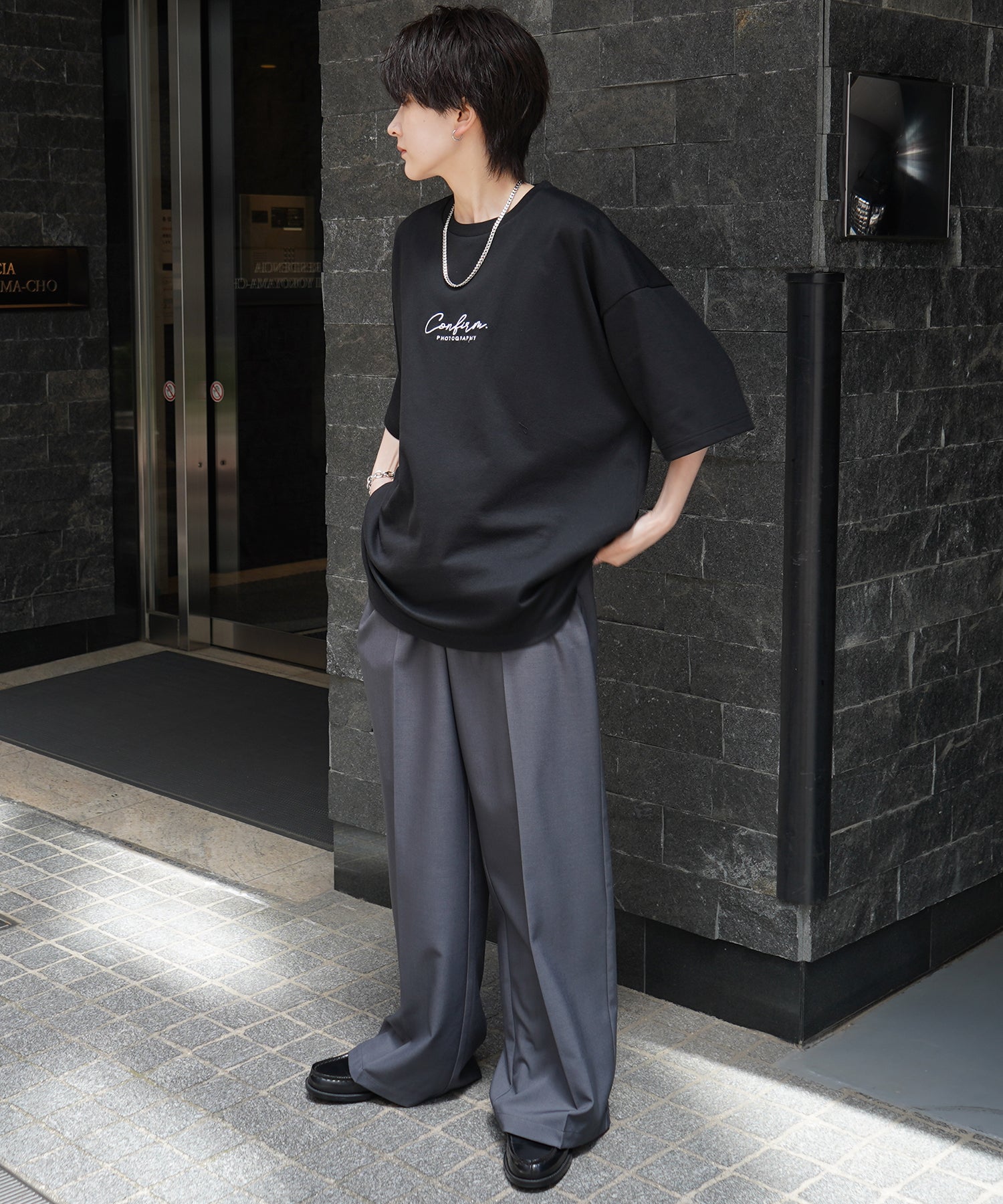 25SS ナチュラルドレープ とろみ肌感 ワンポイント刺繍 ビッグシルエット半袖Tシャツ