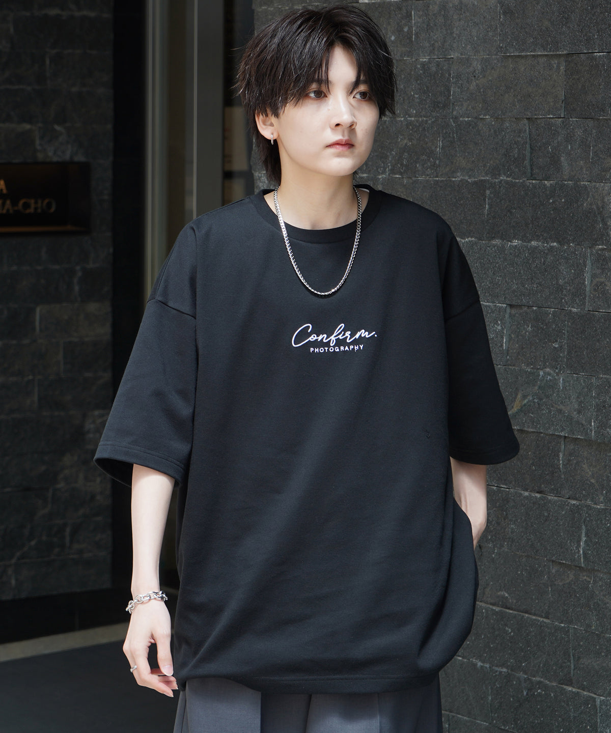 25SS ナチュラルドレープ とろみ肌感 ワンポイント刺繍 ビッグシルエット半袖Tシャツ