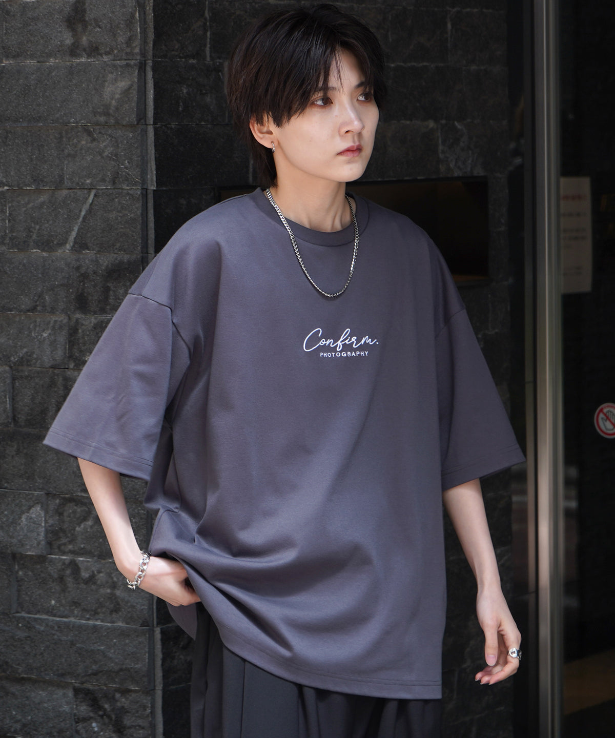 25SS ナチュラルドレープ とろみ肌感 ワンポイント刺繍 ビッグシルエット半袖Tシャツ