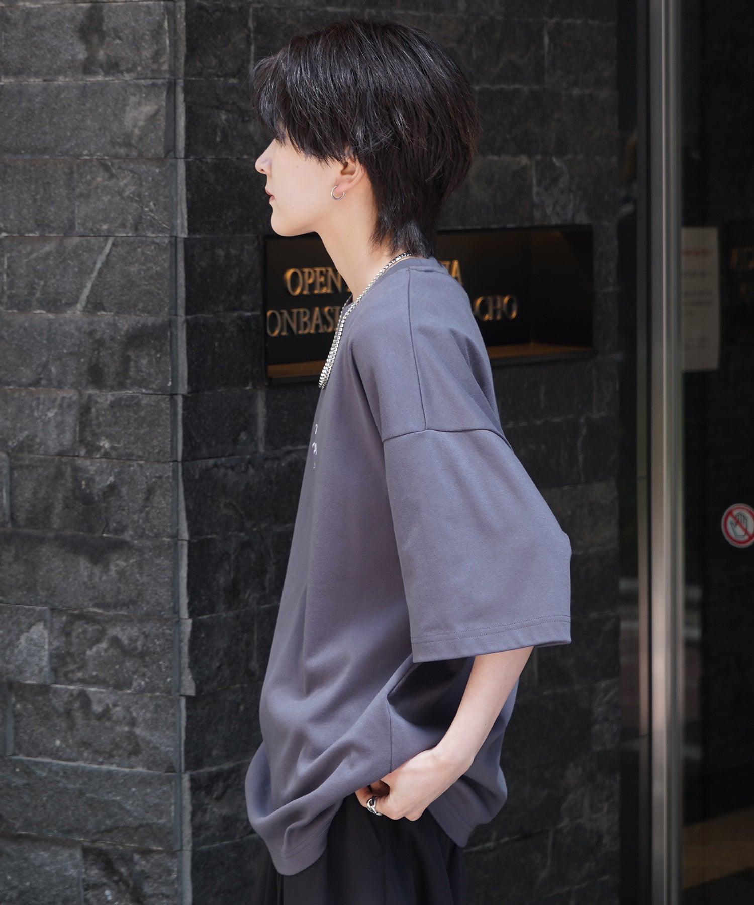 25SS ナチュラルドレープ とろみ肌感 ワンポイント刺繍 ビッグシルエット半袖Tシャツ