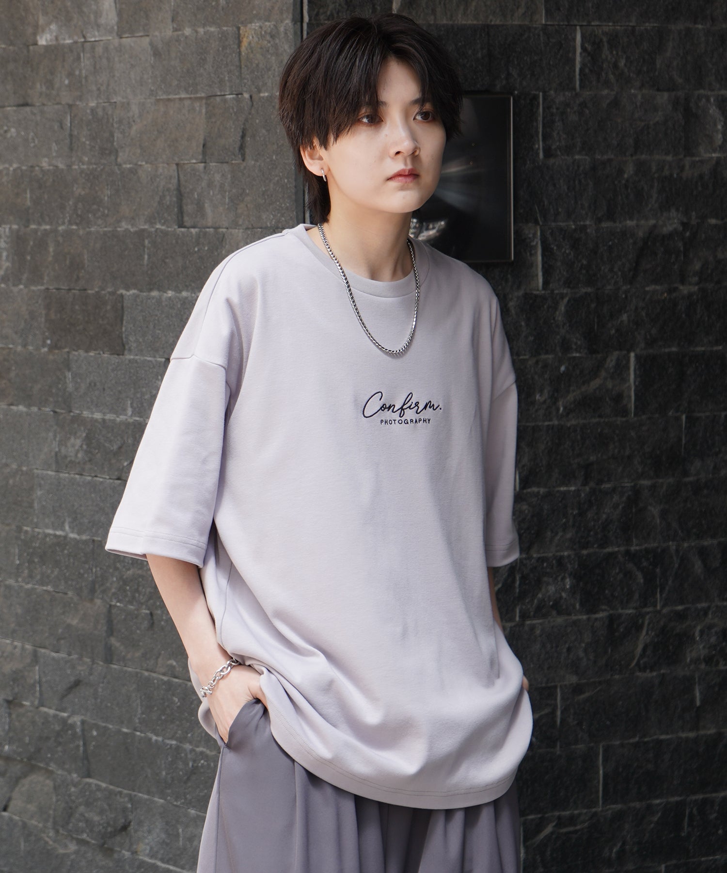 25SS ナチュラルドレープ とろみ肌感 ワンポイント刺繍 ビッグシルエット半袖Tシャツ