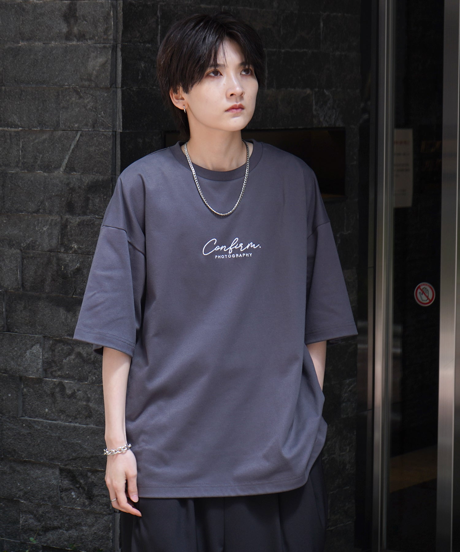 25SS ナチュラルドレープ とろみ肌感 ワンポイント刺繍 ビッグシルエット半袖Tシャツ