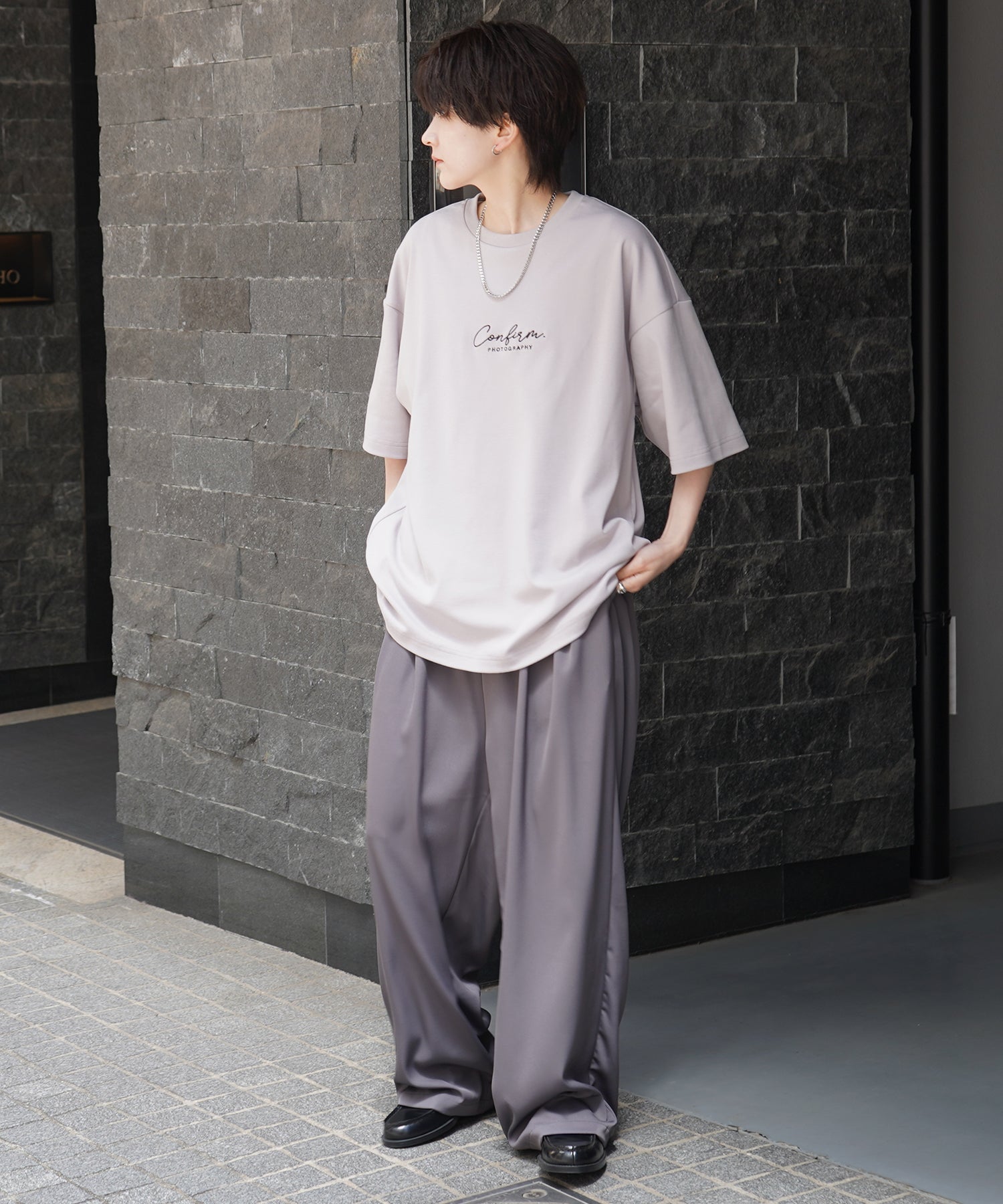 25SS ナチュラルドレープ とろみ肌感 ワンポイント刺繍 ビッグシルエット半袖Tシャツ