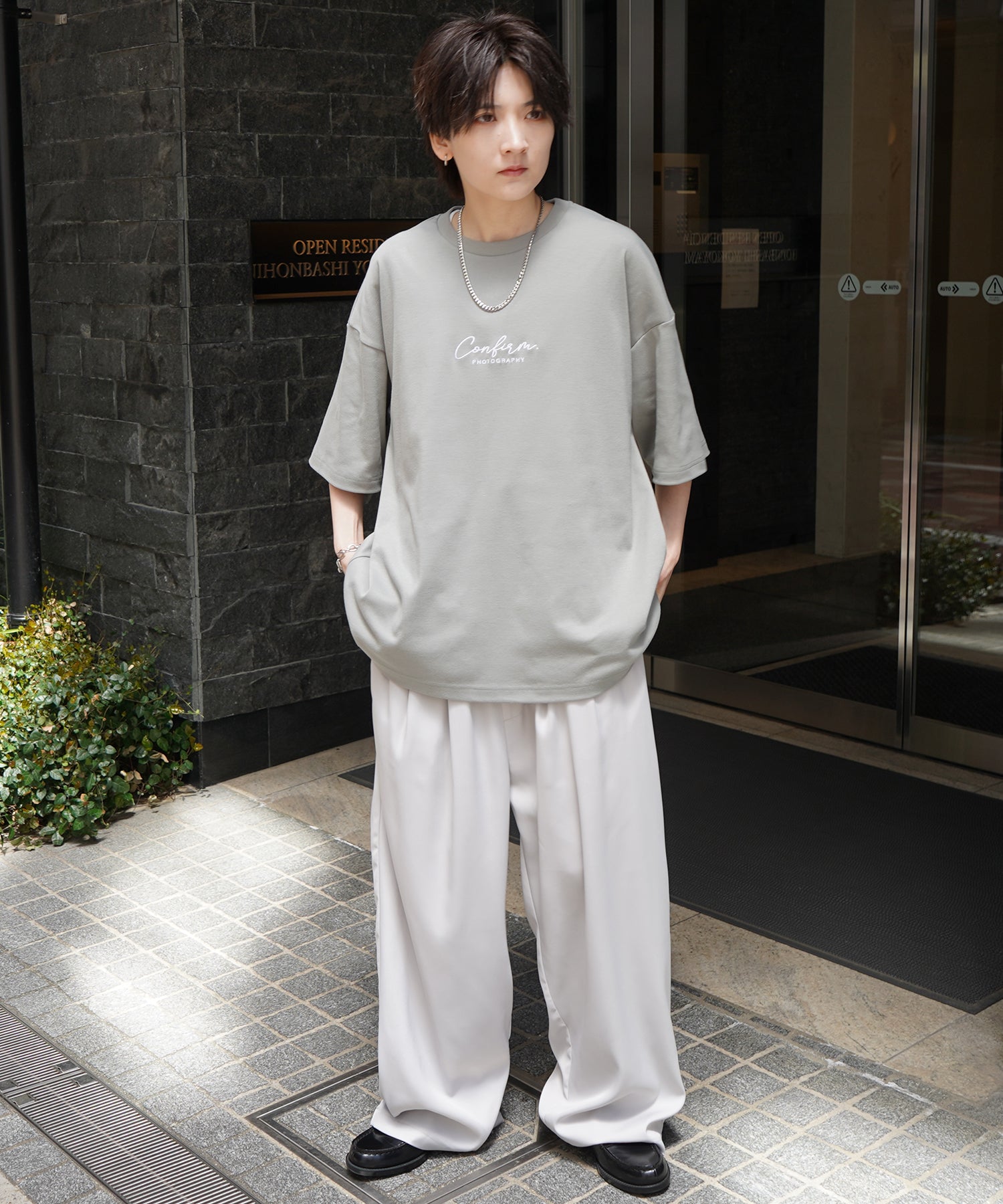 25SS ナチュラルドレープ とろみ肌感 ワンポイント刺繍 ビッグシルエット半袖Tシャツ