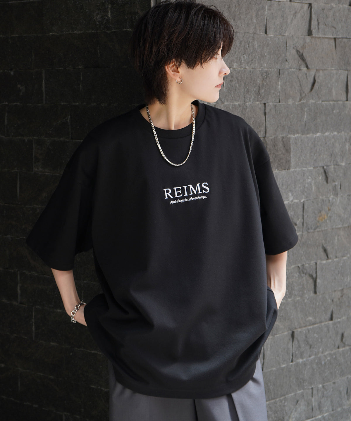 25SS ナチュラルドレープ とろみ肌感 ワンポイント刺繍 ビッグシルエット半袖Tシャツ