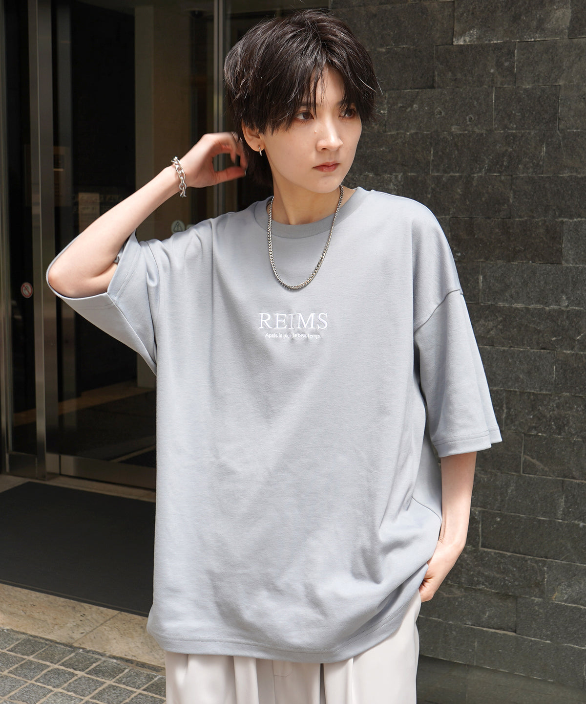 25SS ナチュラルドレープ とろみ肌感 ワンポイント刺繍 ビッグシルエット半袖Tシャツ