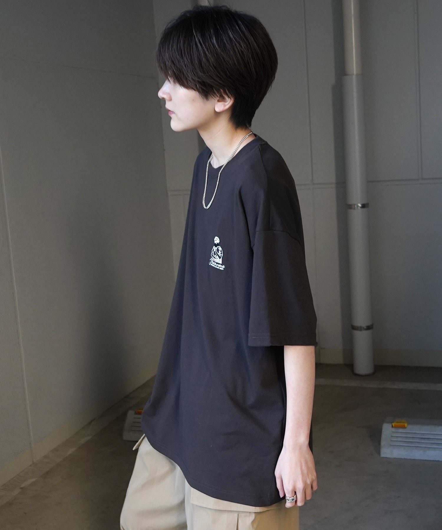24SS 新柄 ヒゲオジサンB ワンポイント刺繍ロゴ ビッグシルエット半袖Tシャツ
