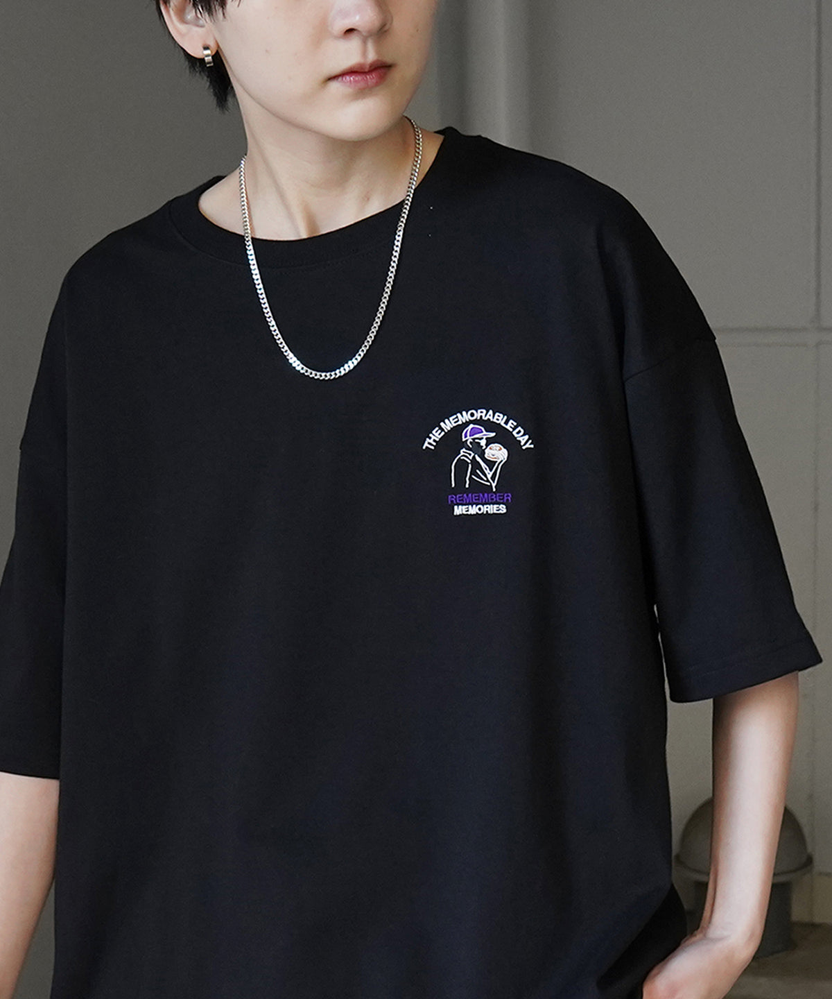 ヒゲオジサンC ワンポイント刺繍ロゴ ビッグシルエット半袖Tシャツ