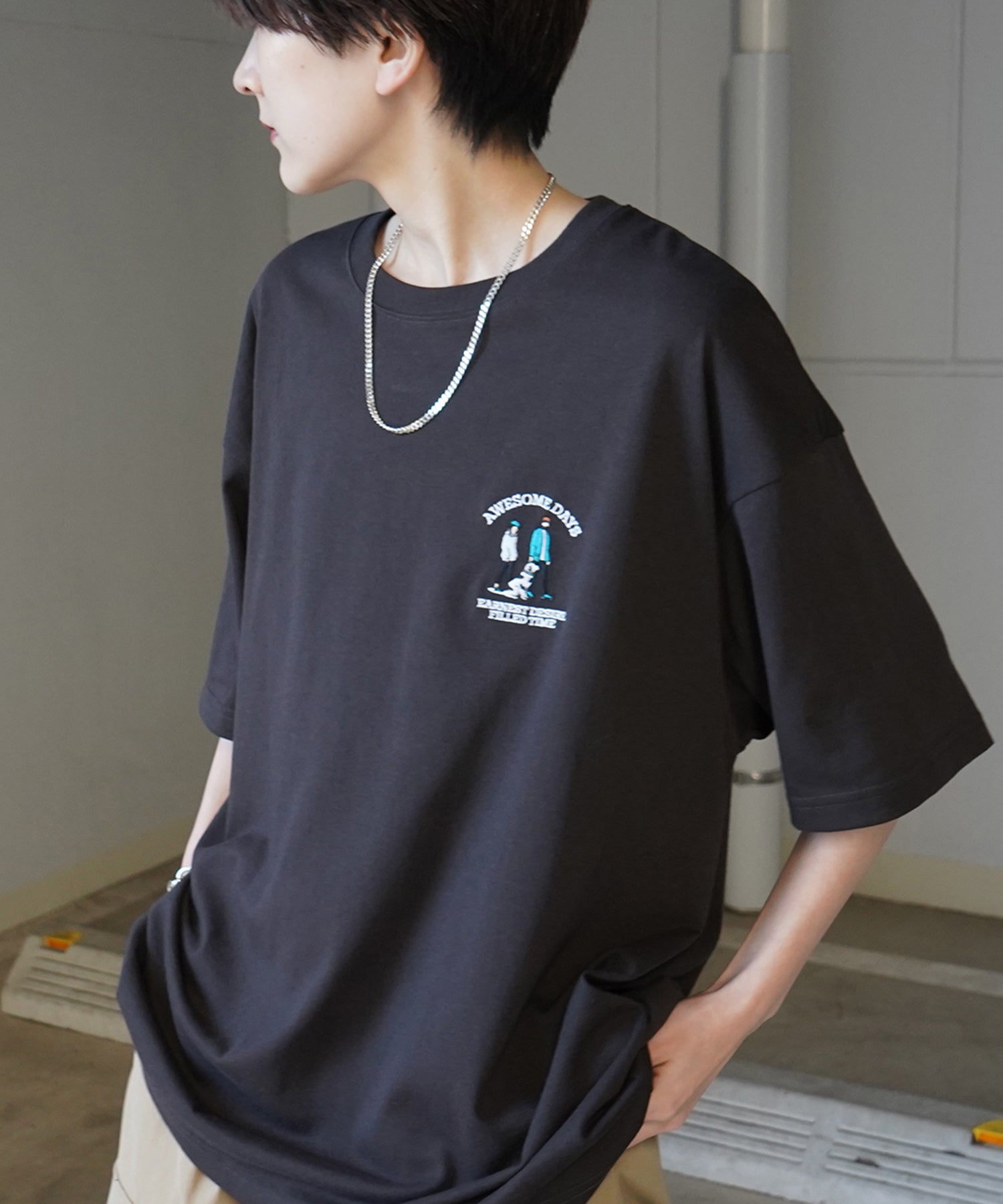 24SS 新柄 ウォーキングC ワンポイント刺繍ロゴ ビッグシルエット半袖Tシャツ