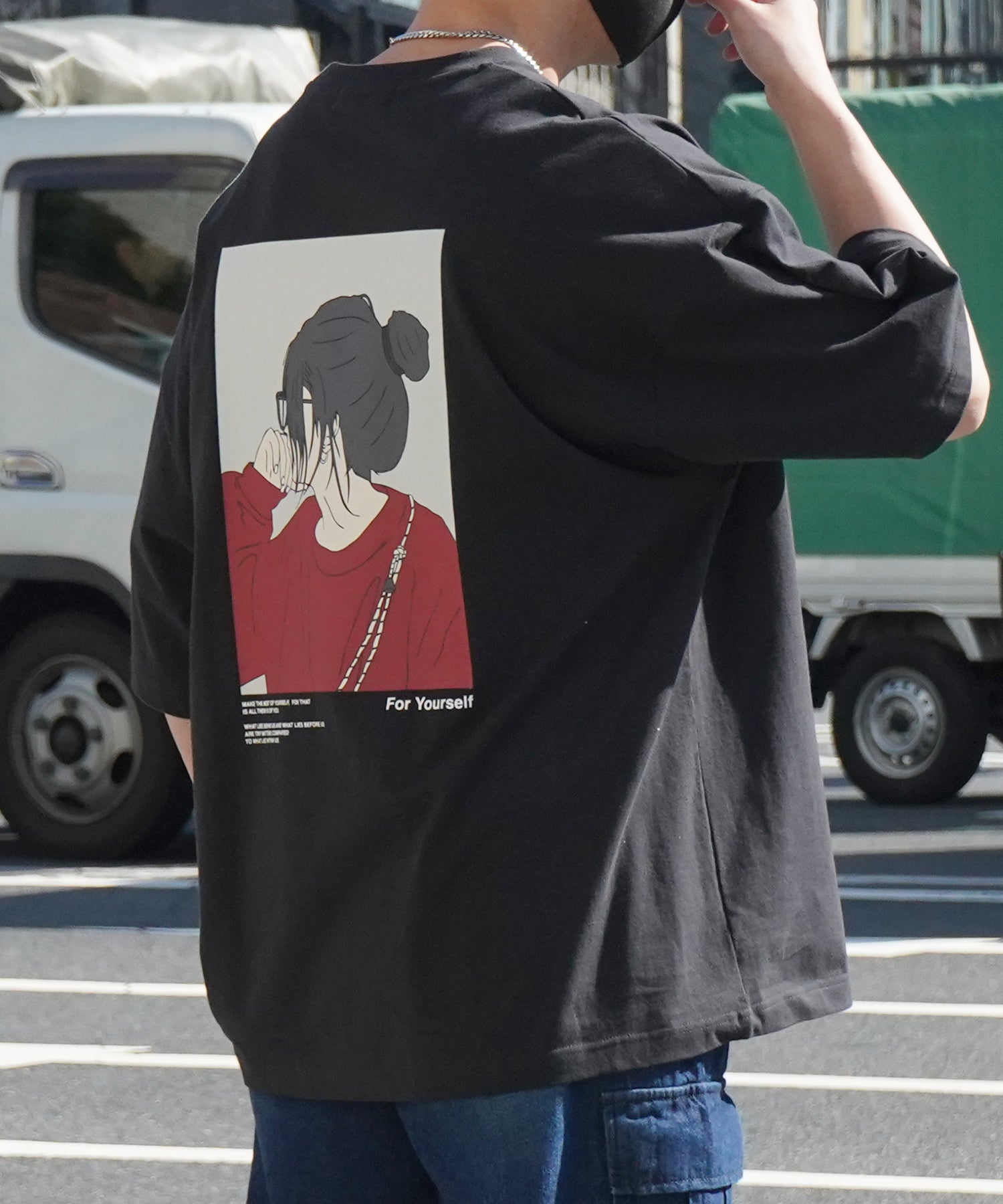 24SS 新柄 お団子ガール イラストバックプリント / ワンポイント刺繍 ビッグシルエット半袖Tシャツ