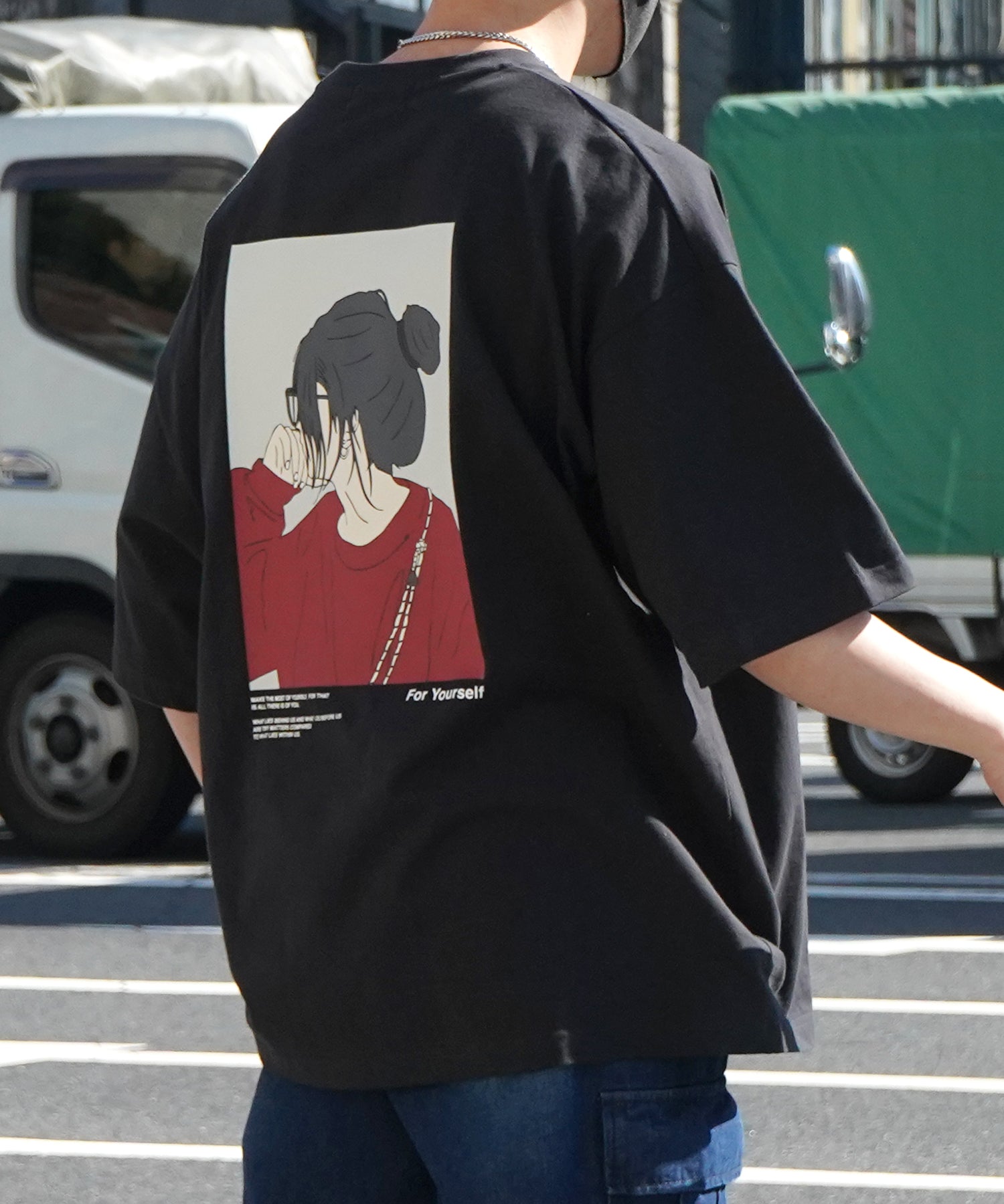 24SS 新柄 お団子ガール イラストバックプリント / ワンポイント刺繍 ビッグシルエット半袖Tシャツ