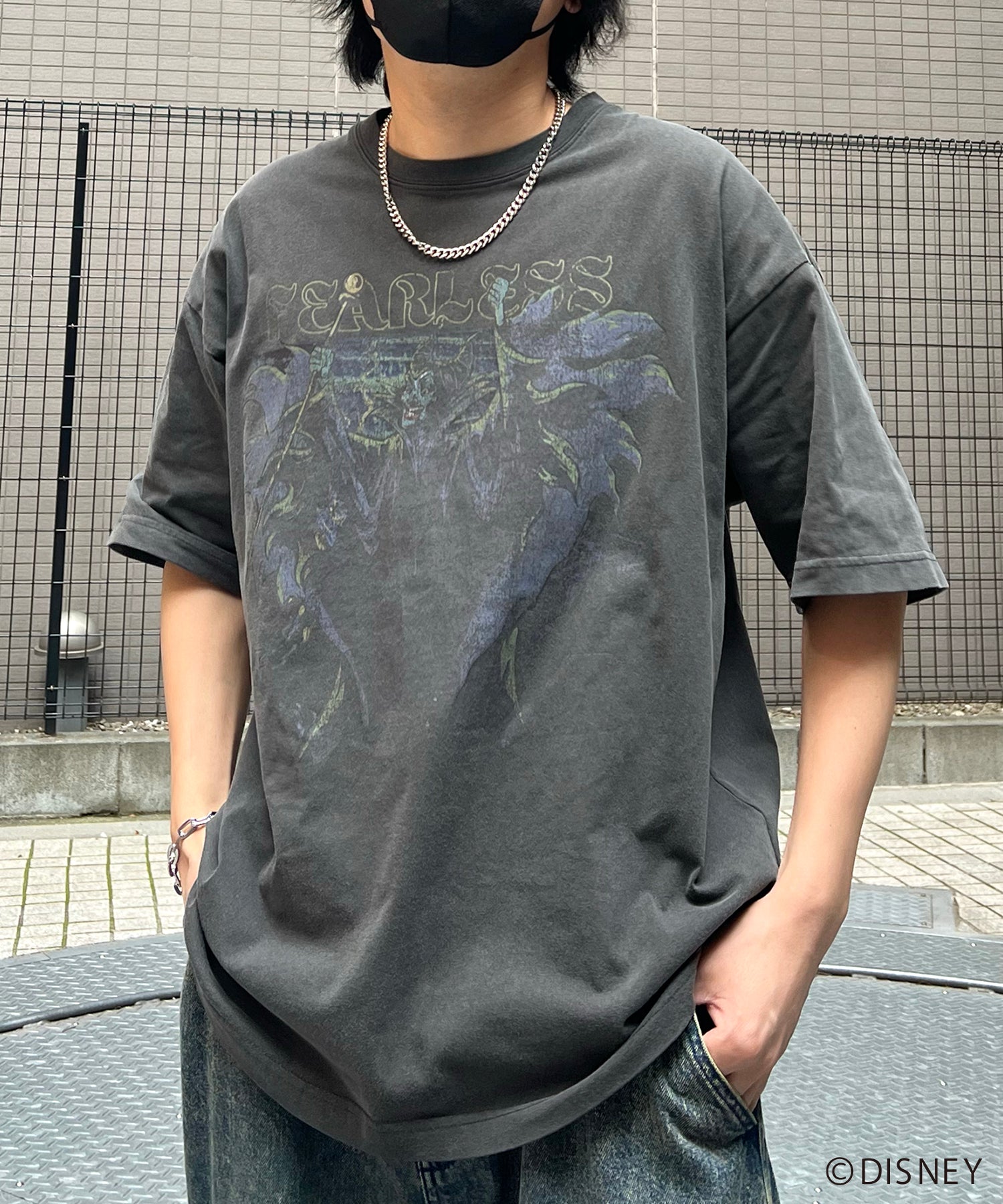 【Disney Villains / ディズニーヴィランズ】MALEFICENT / マレフィセント ヴィンテージライク ピグメント加工 ビッグシルエット 半袖プリントTシャツ