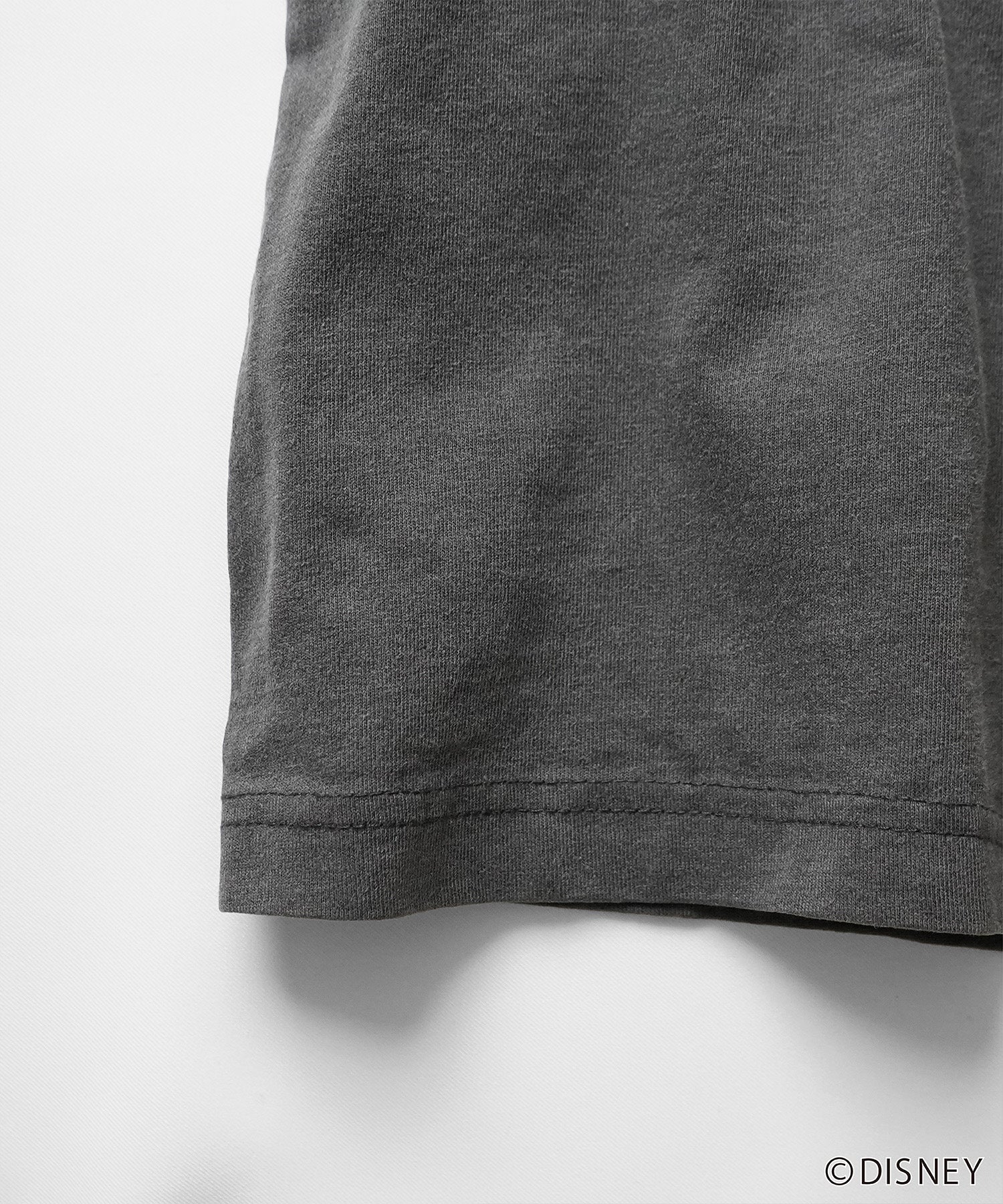 【Disney Villains / ディズニーヴィランズ】CAPTAIN FOOK / フック船長 ヴィンテージライク ピグメント加工 ビッグシルエット 半袖プリントTシャツ