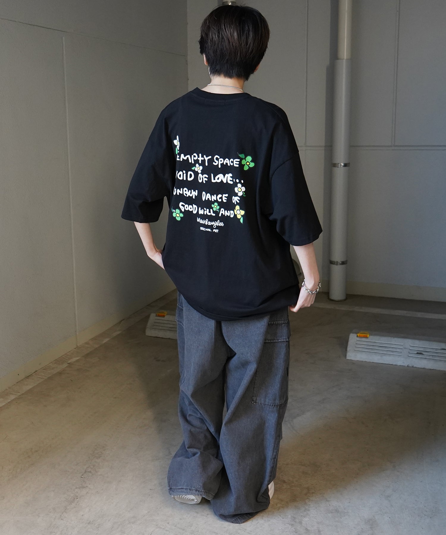 【MARK GONZALES ARTWORK COLLECTION / マーク ゴンザレス】フロント / バックプリント ワンポイント刺繍 モチーフ ビッグシルエットTシャツ