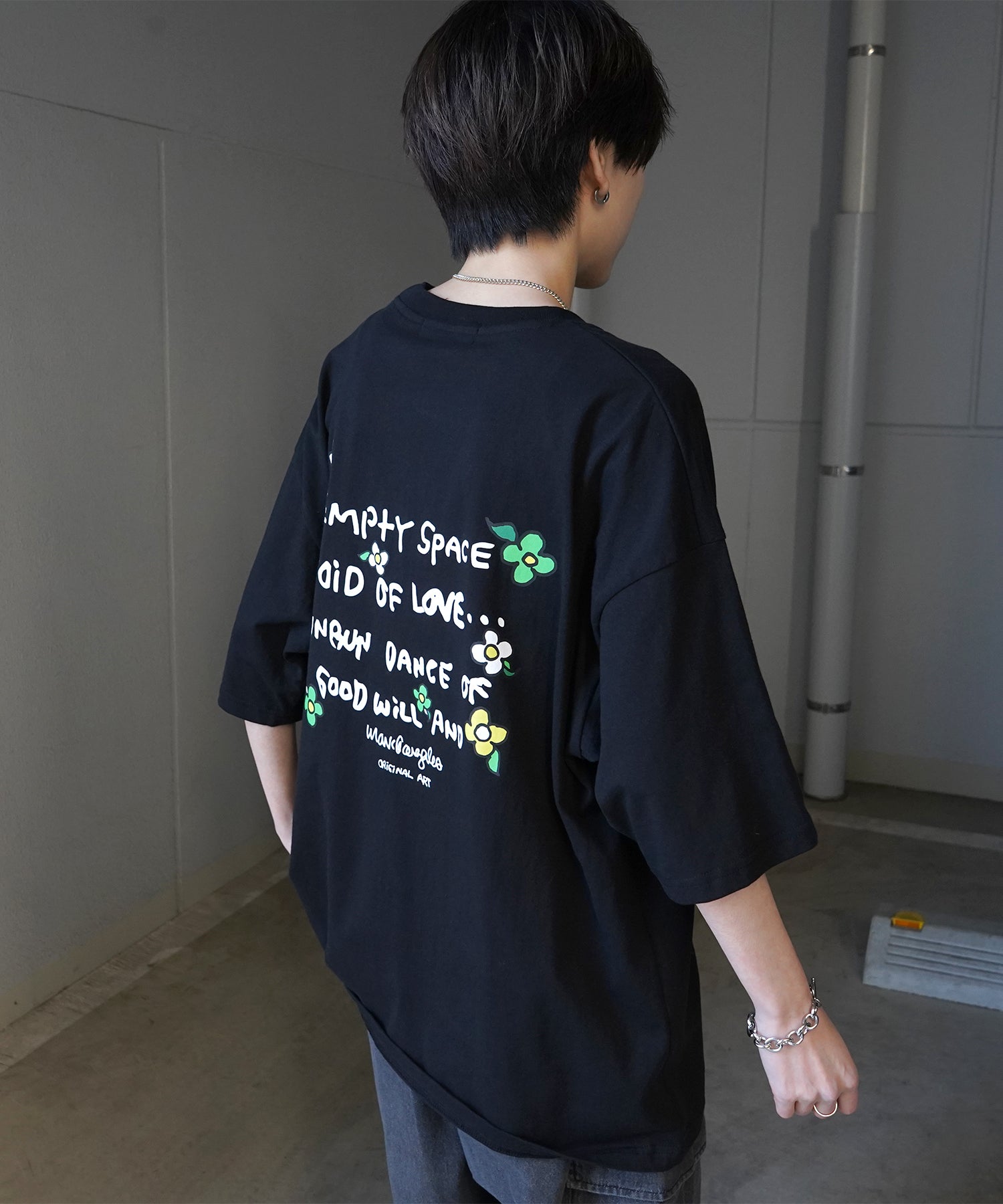【MARK GONZALES ARTWORK COLLECTION / マーク ゴンザレス】フロント / バックプリント ワンポイント刺繍 モチーフ ビッグシルエットTシャツ