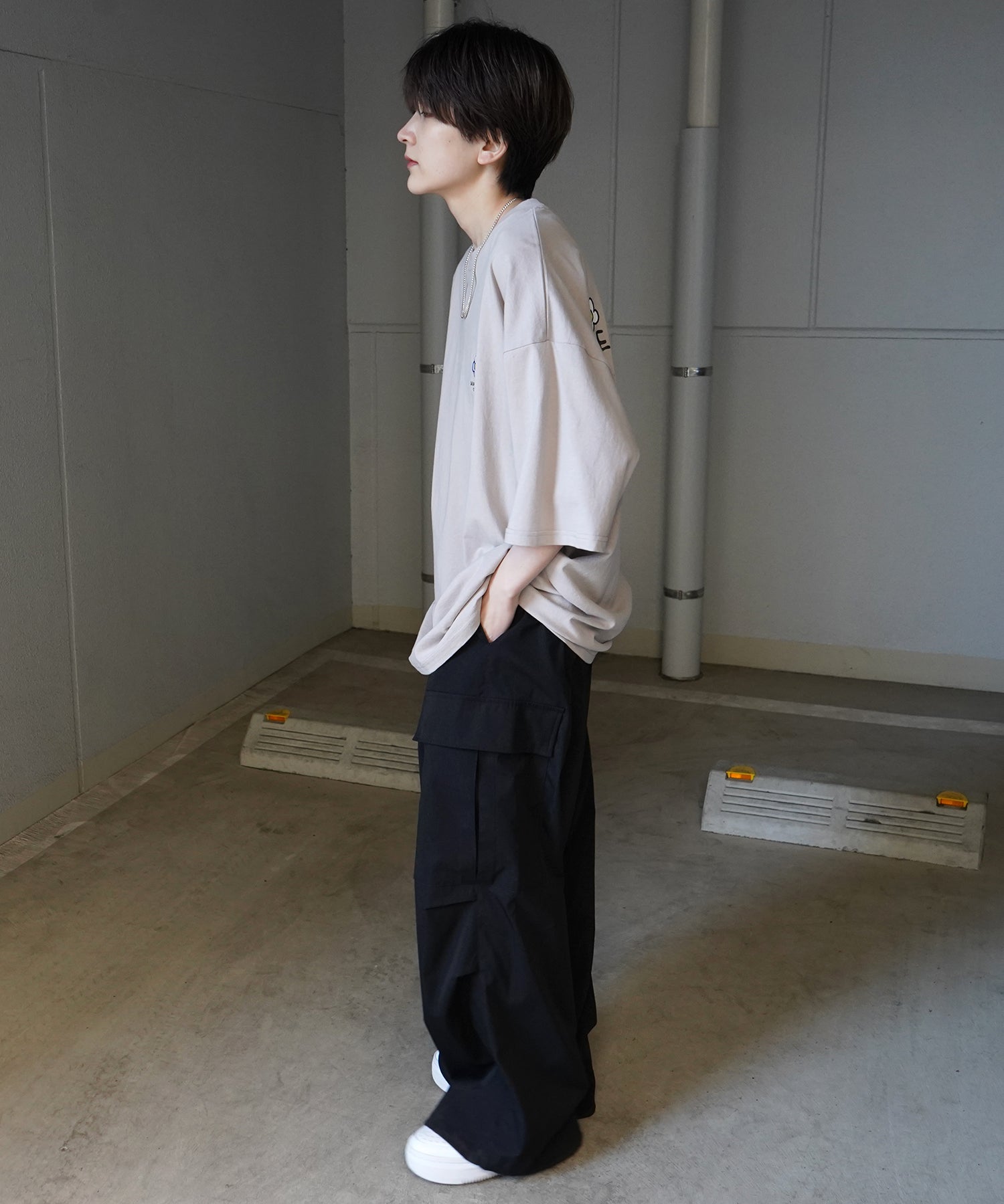 【MARK GONZALES ARTWORK COLLECTION / マーク ゴンザレス】フロント / バックプリント ワンポイント刺繍 モチーフ ビッグシルエットTシャツ