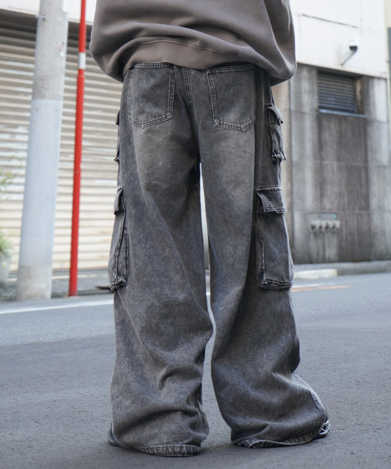 25SS ヴィンテージメイク レトロライク Y2Kグランジ ケミカル加工 マルチポケットデニムカーゴパンツ