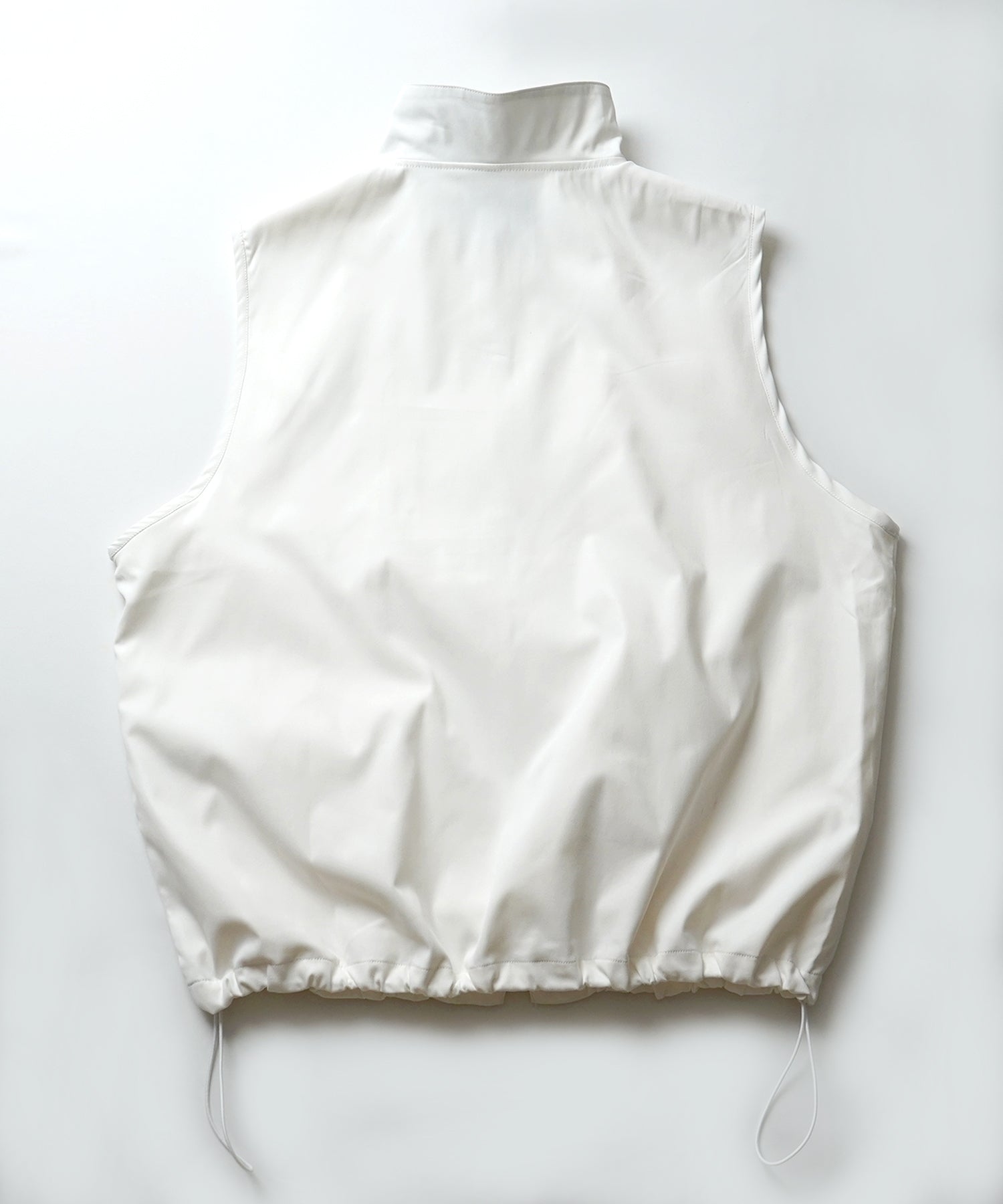 セットアップ対応 スタンドネック 裾ひもドロスト フルジップナイロンテックベスト