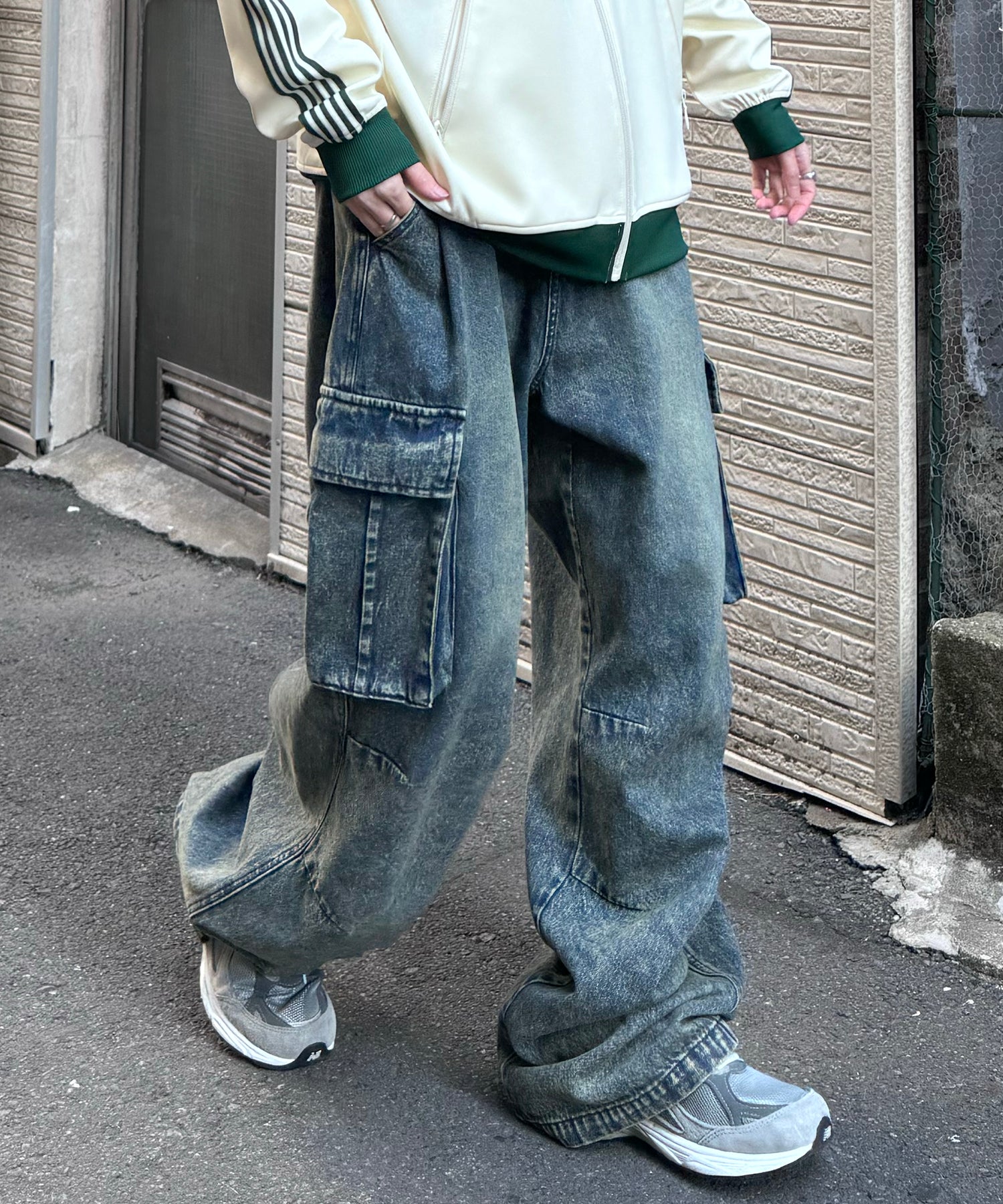 【新色追加】ヴィンテージメイク レトロライク ケミカルウォッシュ ワイドカーゴ デニムパンツ