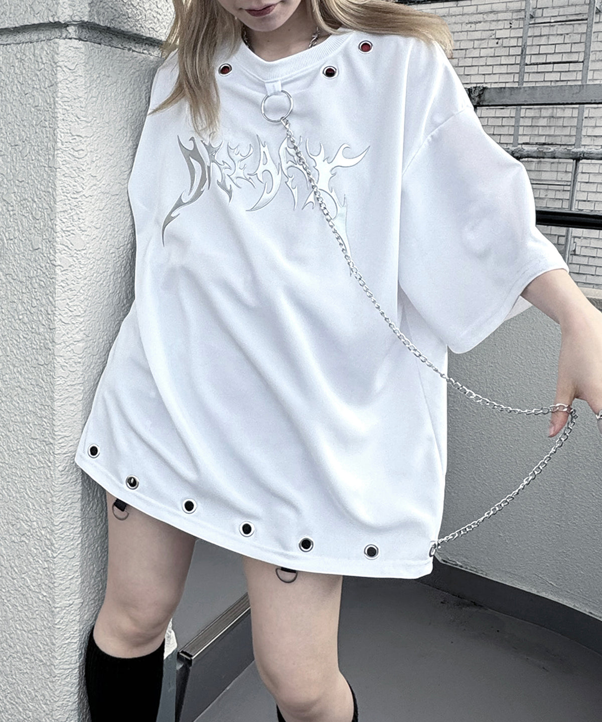 【MAROCORE SELECT】チェーン付きメタルロゴ トライバルプリント ビッグシルエットTシャツ 24SS【ILL'S 】