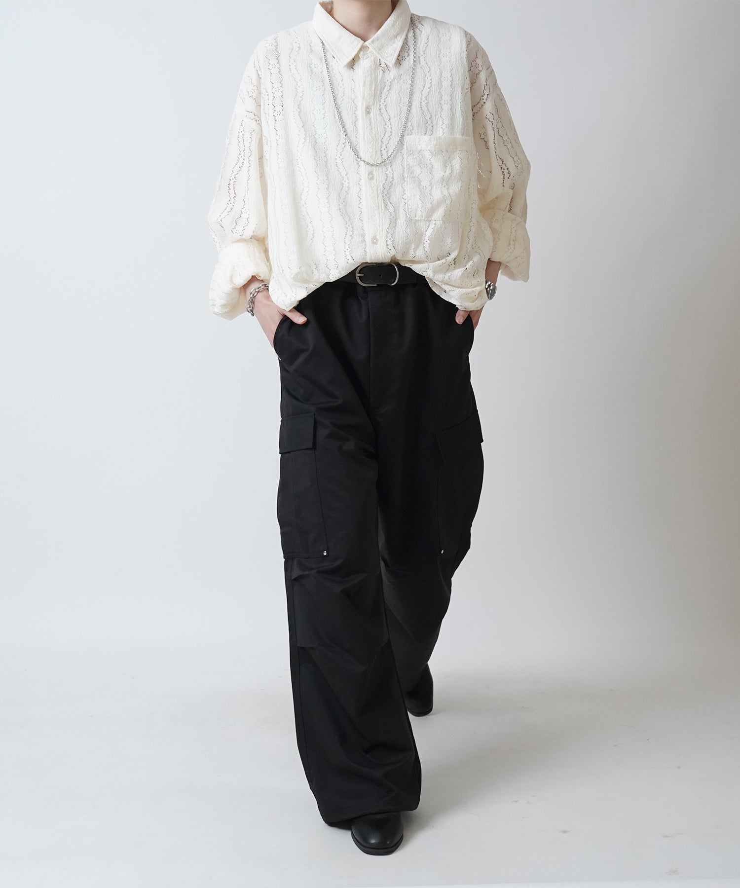 24SS リベット付 デザインカーゴパンツ サイドポケット 裾ドローコード ワイドストレート パラシュートパンツ