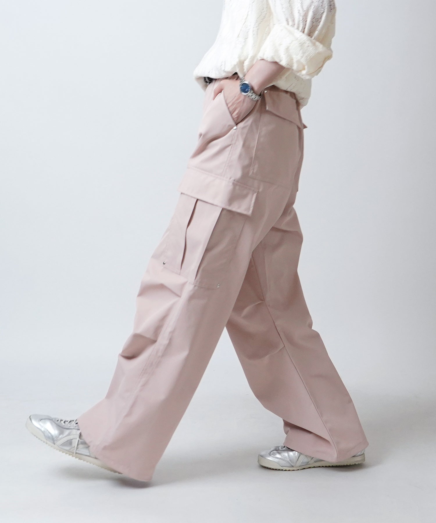 24SS リベット付 デザインカーゴパンツ サイドポケット 裾ドローコード ワイドストレート パラシュートパンツ
