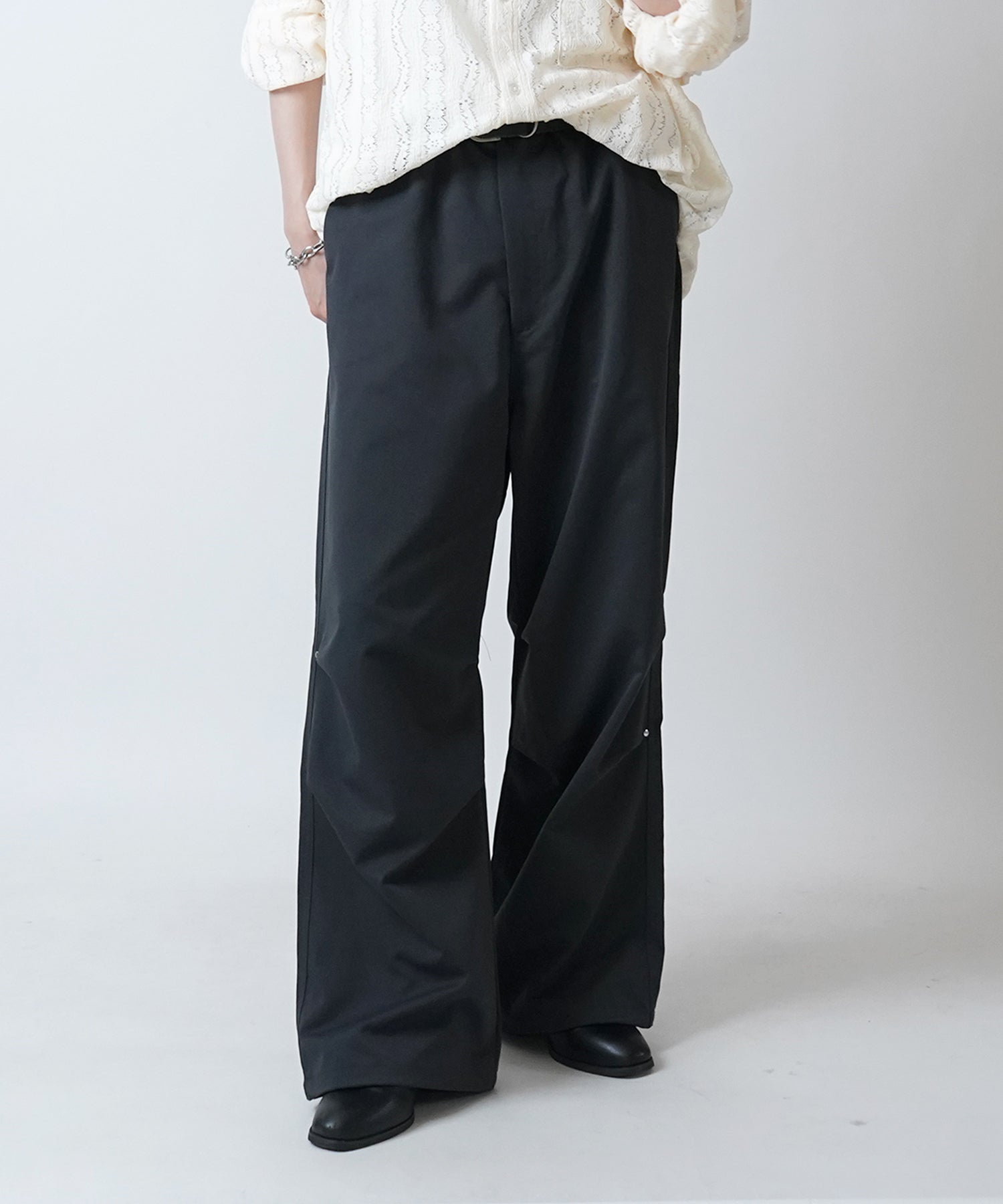 24SS リベット付 デザインパラシュートパンツ 裾ドローコード ワイドストレートスノーパンツ